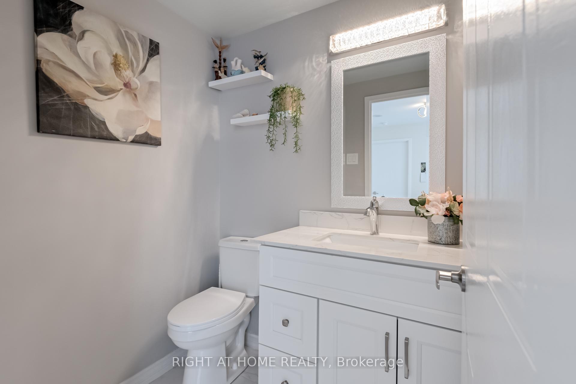 Photo 16 of Unit 1701, 75 Ellen Street, Barrie, Lakeshore — HOMEH