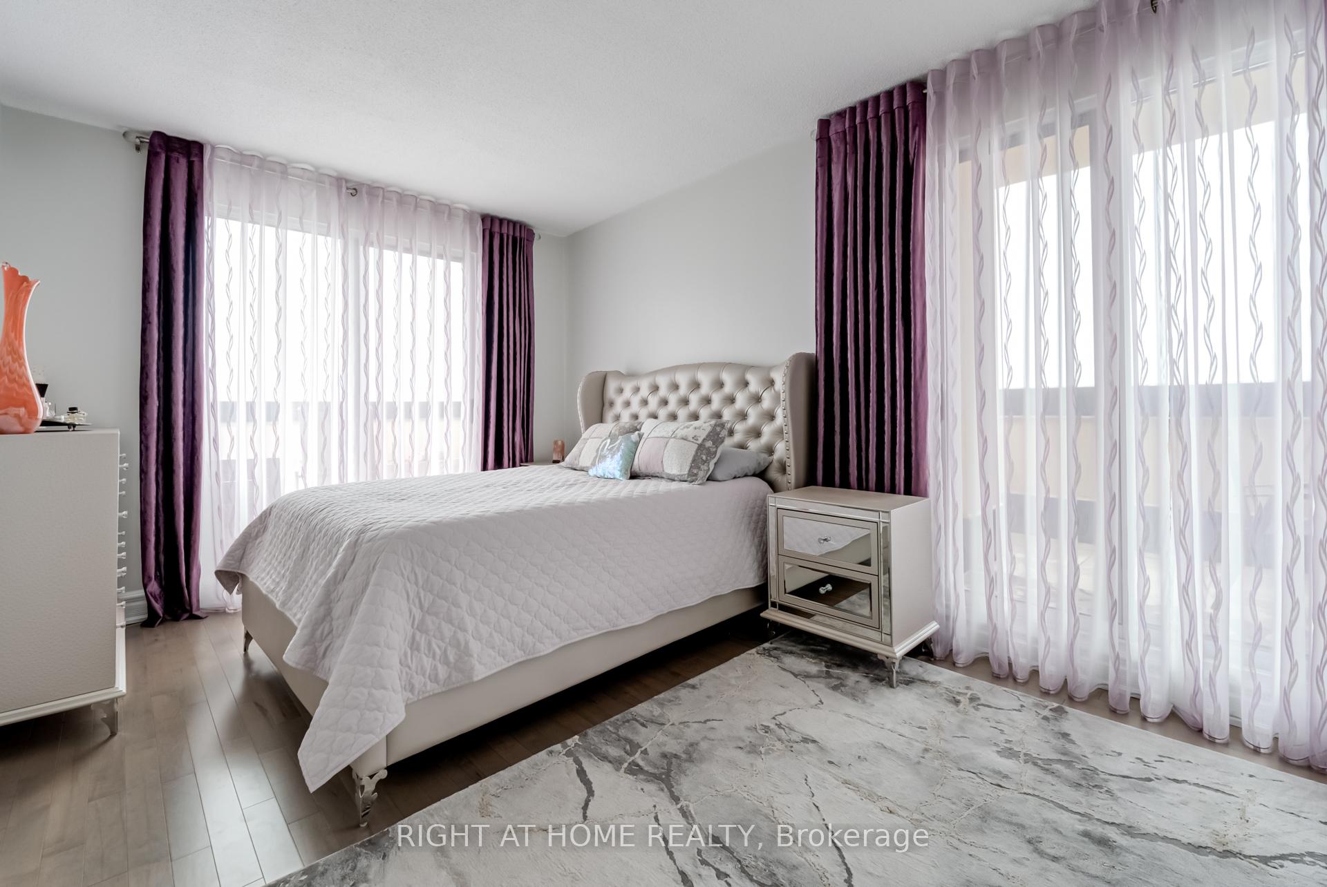 Photo 17 of Unit 1701, 75 Ellen Street, Barrie, Lakeshore — HOMEH