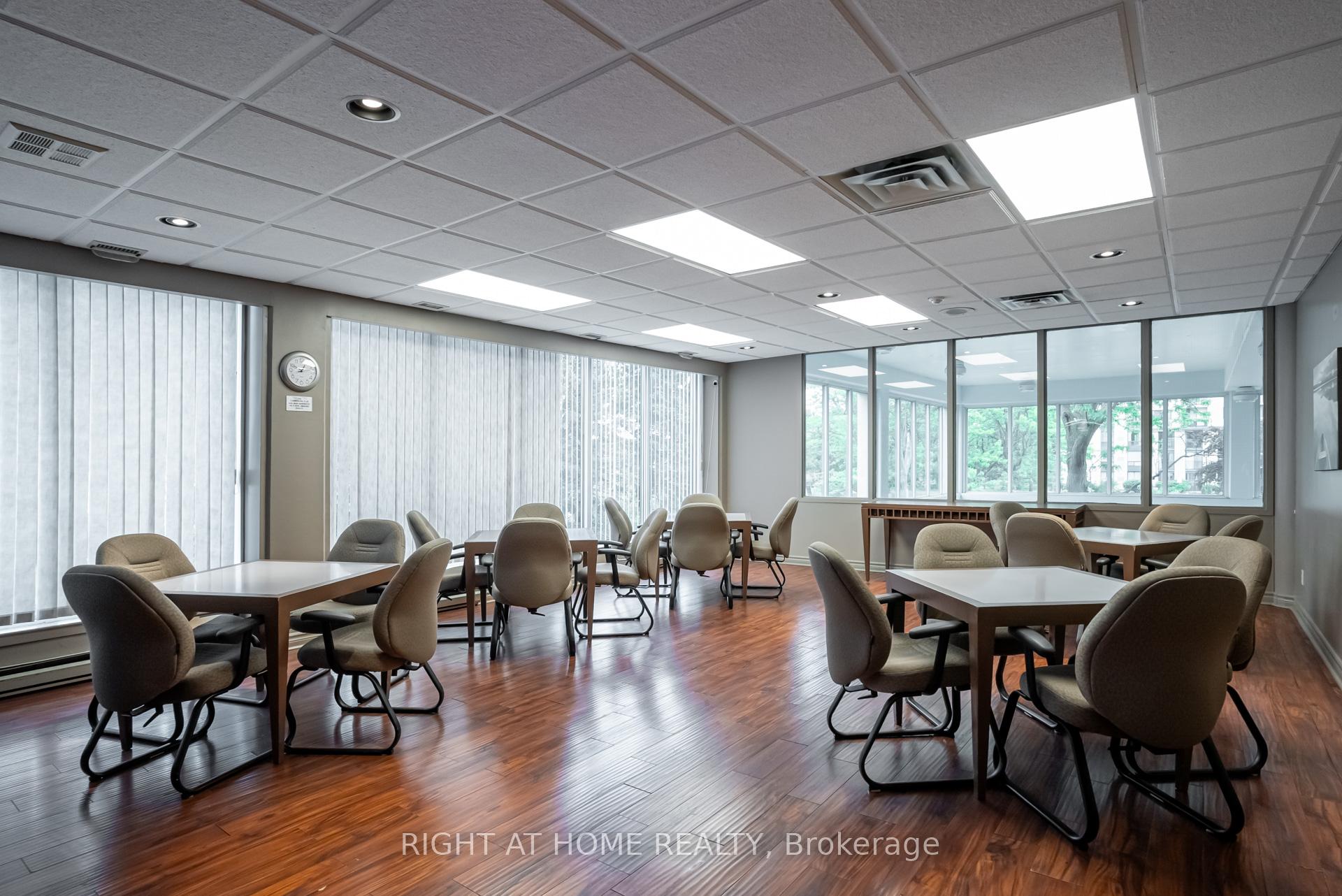 Photo 31 of Unit 1701, 75 Ellen Street, Barrie, Lakeshore — HOMEH