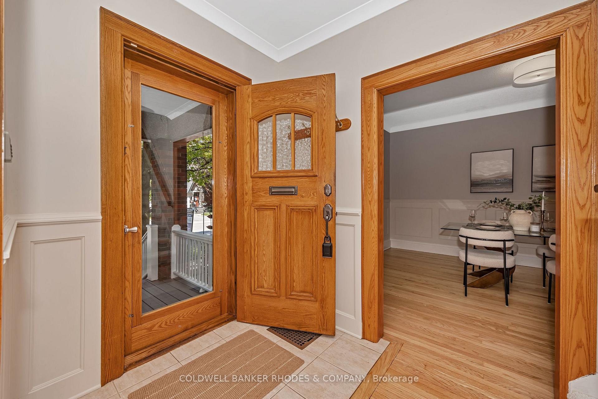 Photo 5 of 421 Hinton Avenue S, Ottawa, Civic Hospital — HOMEH
