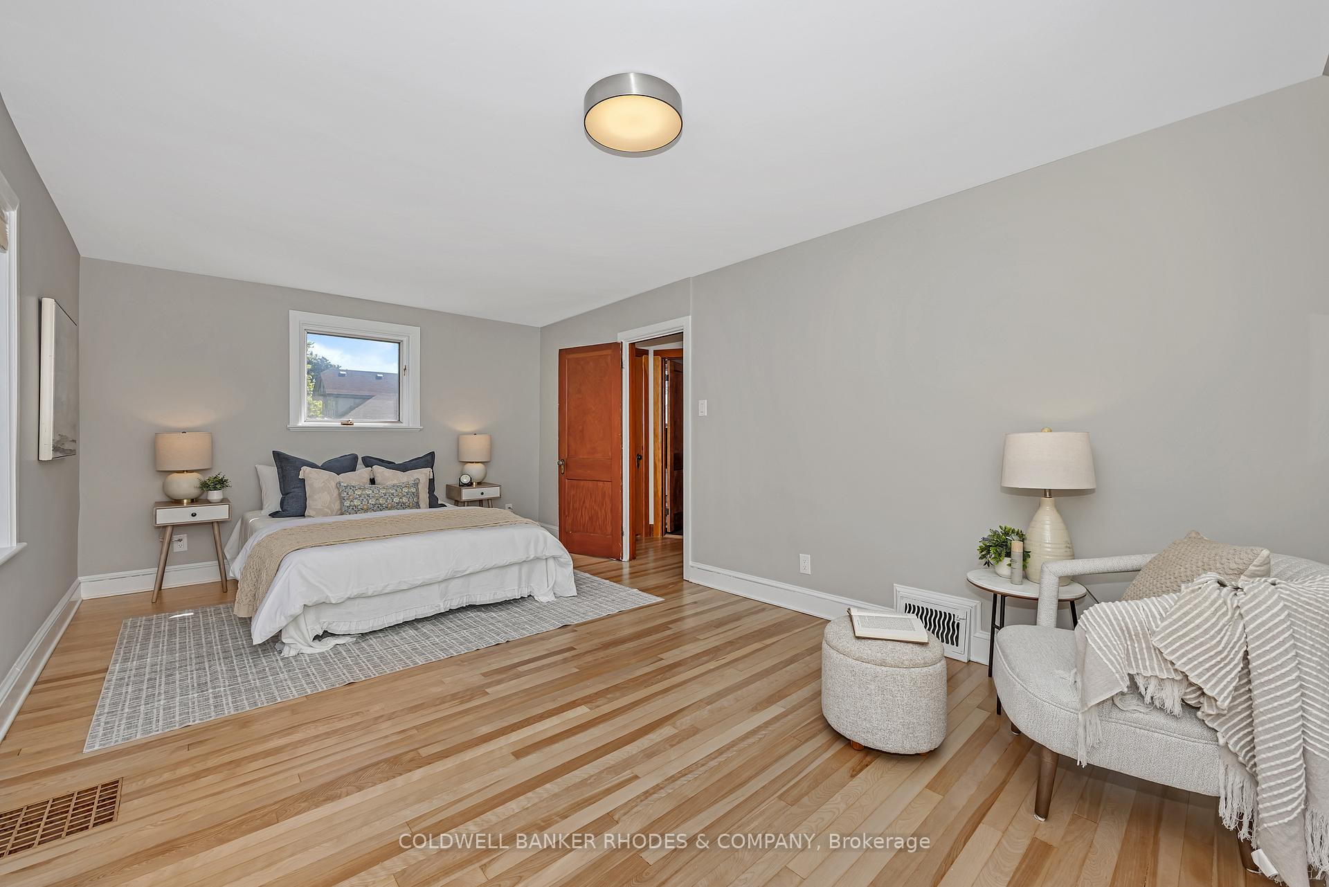 Photo 26 of 421 Hinton Avenue S, Ottawa, Civic Hospital — HOMEH