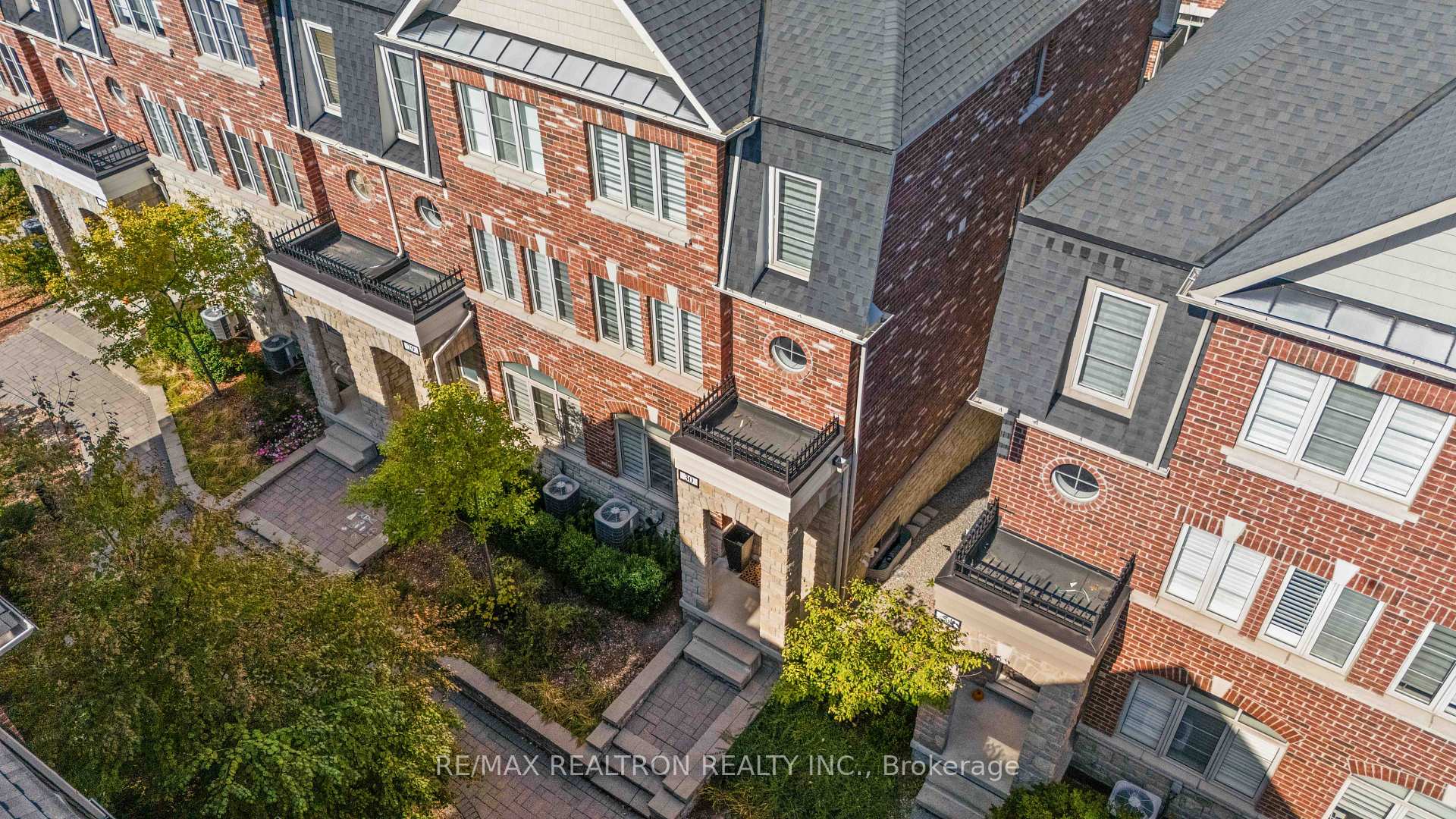 Photo 3 of Unit 30, 1331 Major Mackenzie Drive, Vaughan, Patterson — HOMEH