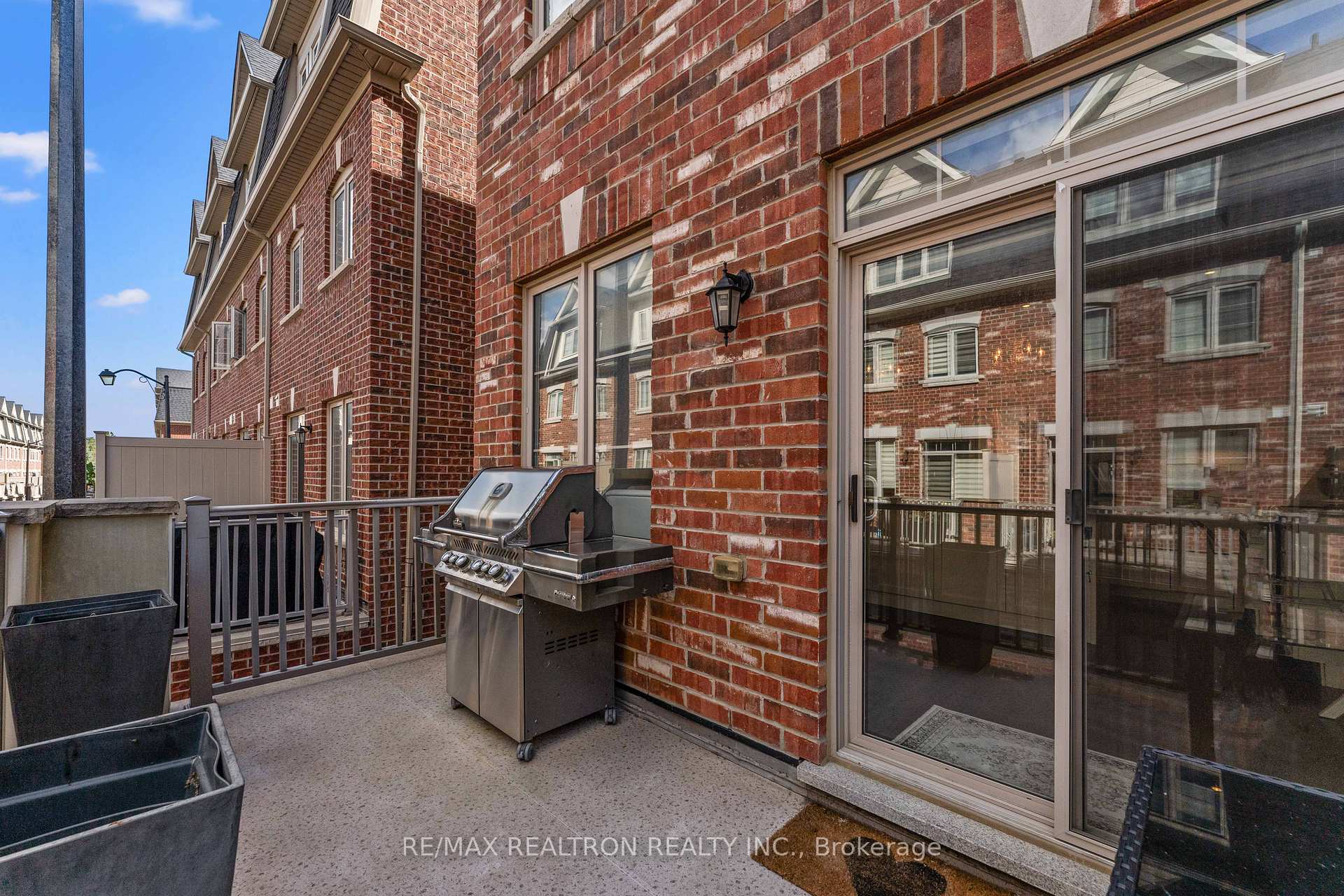 Photo 42 of Unit 30, 1331 Major Mackenzie Drive, Vaughan, Patterson — HOMEH