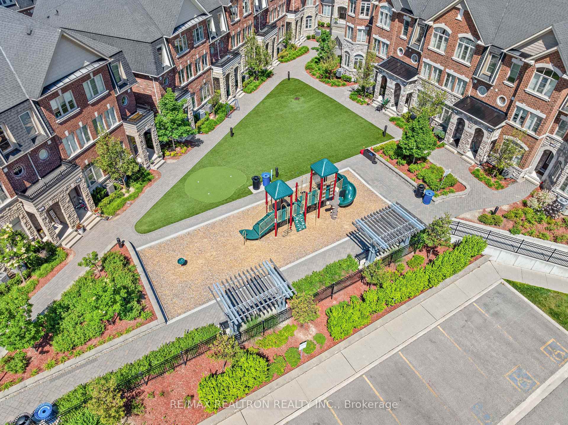 Photo 81 of Unit 30, 1331 Major Mackenzie Drive, Vaughan, Patterson — HOMEH