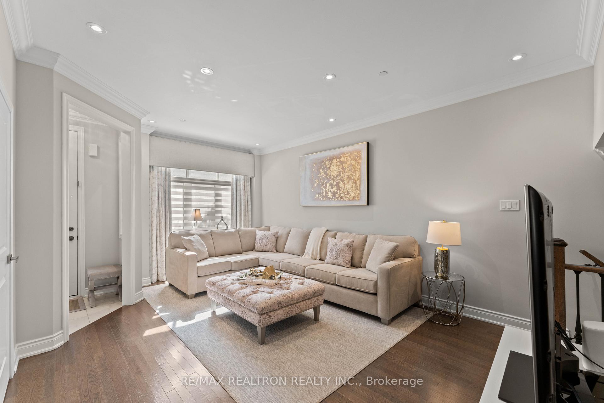 Photo 24 of Unit 30, 1331 Major Mackenzie Drive, Vaughan, Patterson — HOMEH