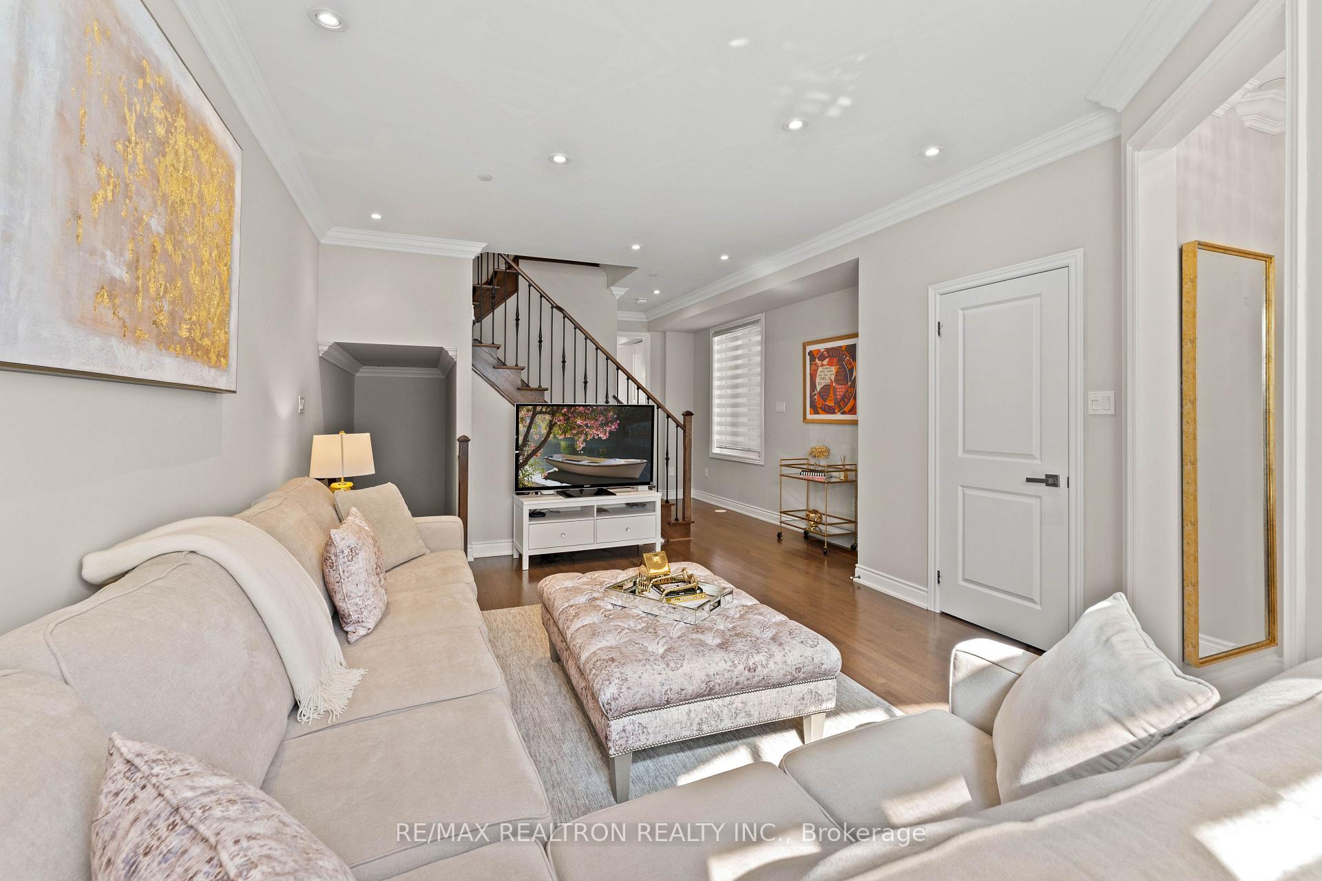 Photo 26 of Unit 30, 1331 Major Mackenzie Drive, Vaughan, Patterson — HOMEH
