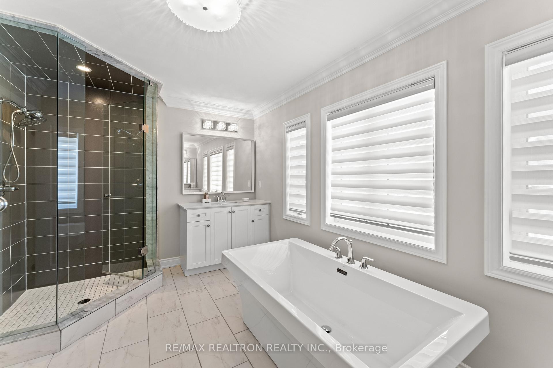 Photo 76 of Unit 30, 1331 Major Mackenzie Drive, Vaughan, Patterson — HOMEH