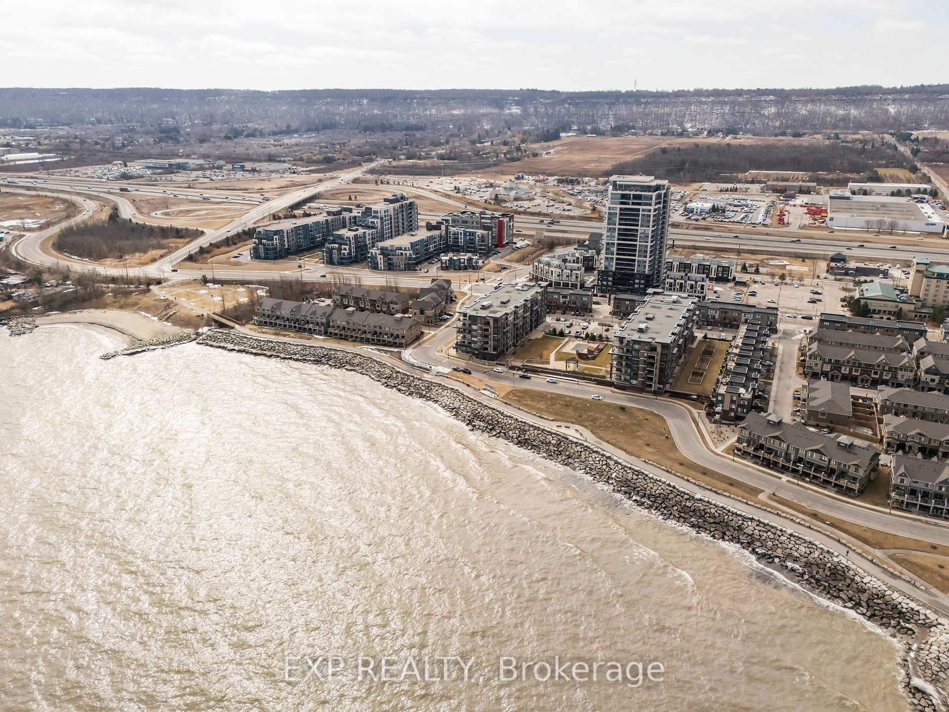 Photo 6 of Unit 217, 40 Esplanade Lane, Grimsby, Grimsby Beach — HOMEH