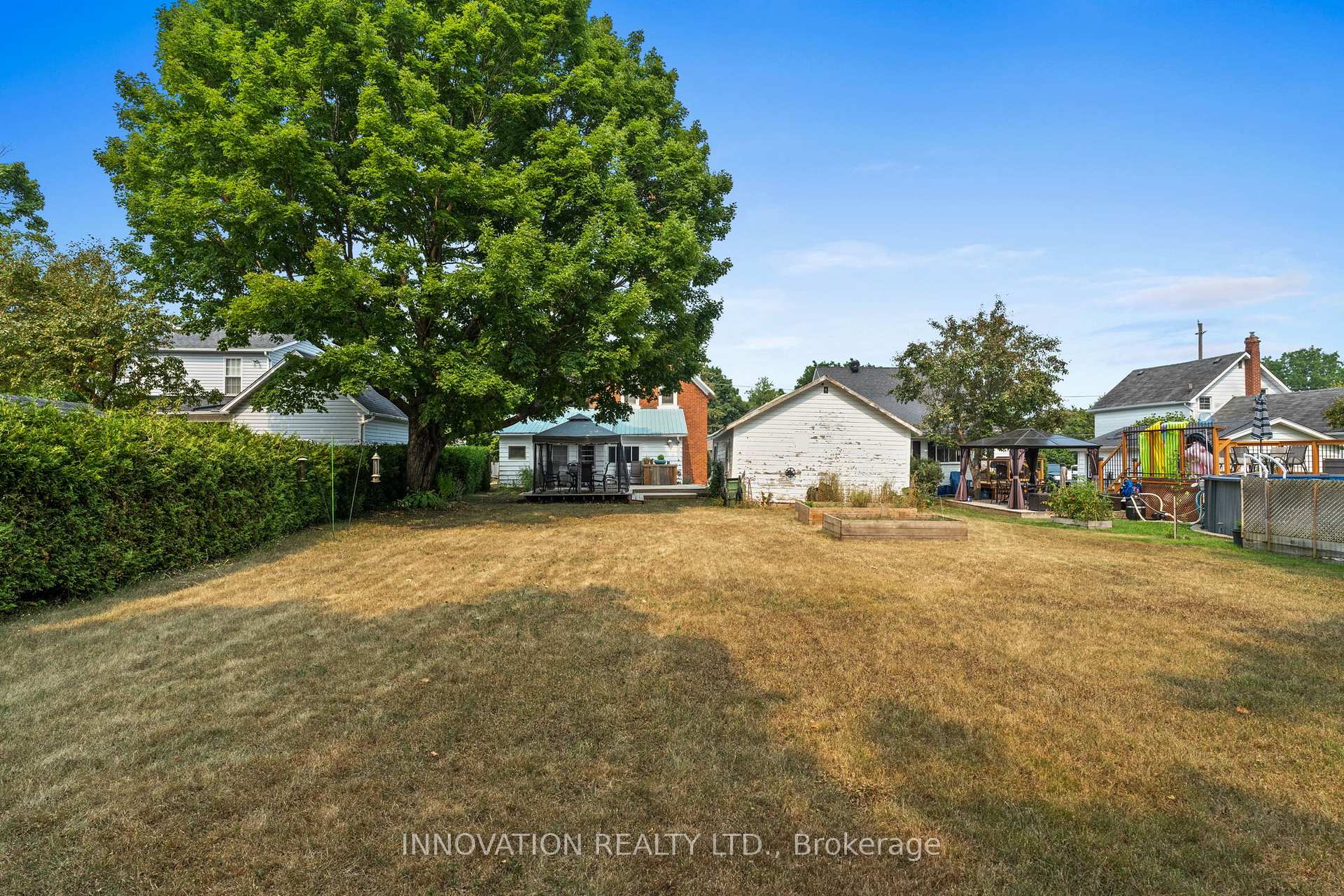 Photo 2 of 250 Joseph Street, Carleton Place — HOMEH
