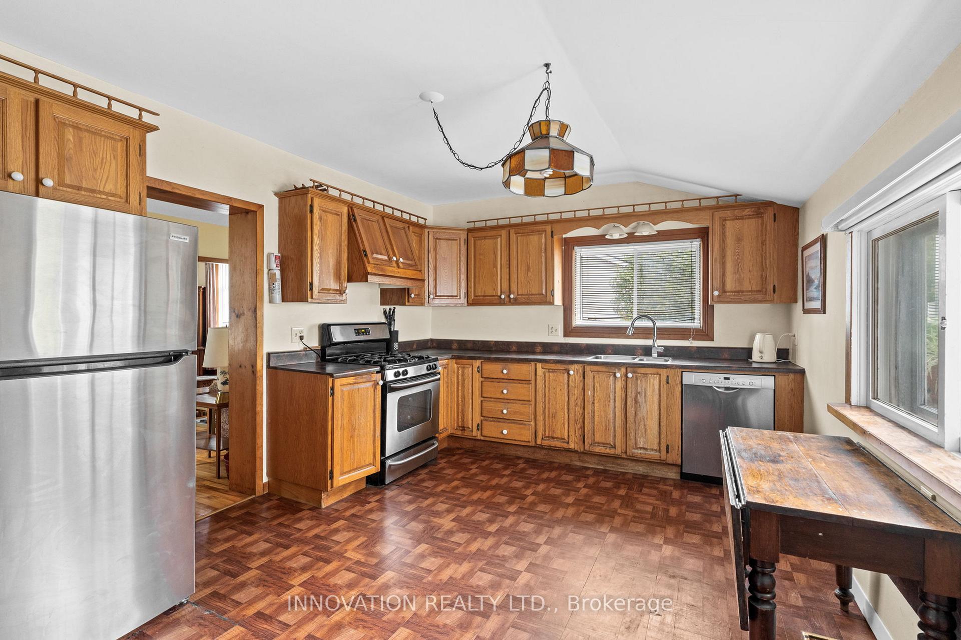 Photo 4 of 250 Joseph Street, Carleton Place — HOMEH