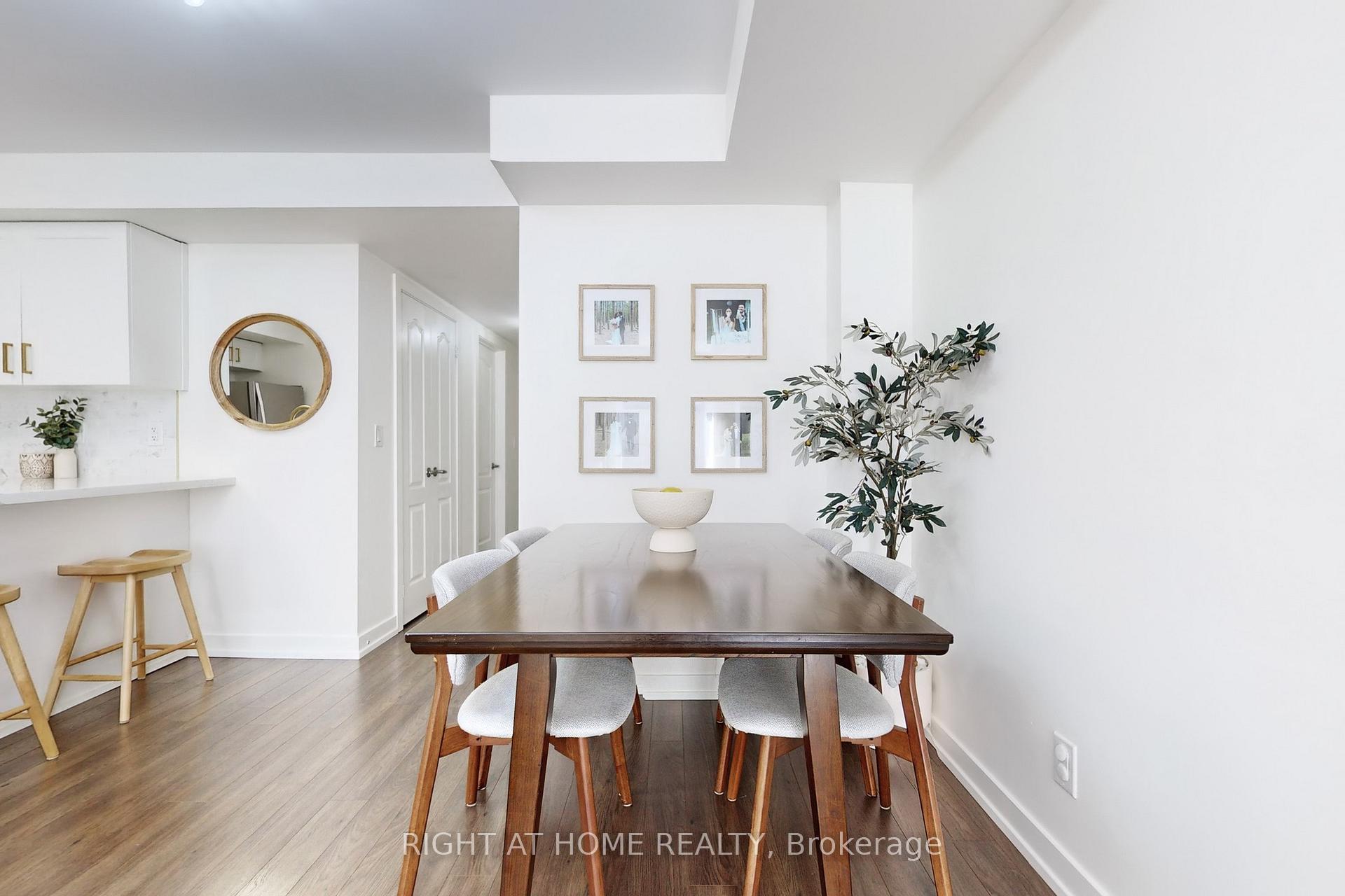 Photo 9 of Unit 129, 2 Dunsheath Way, Markham, Cornell — HOMEH