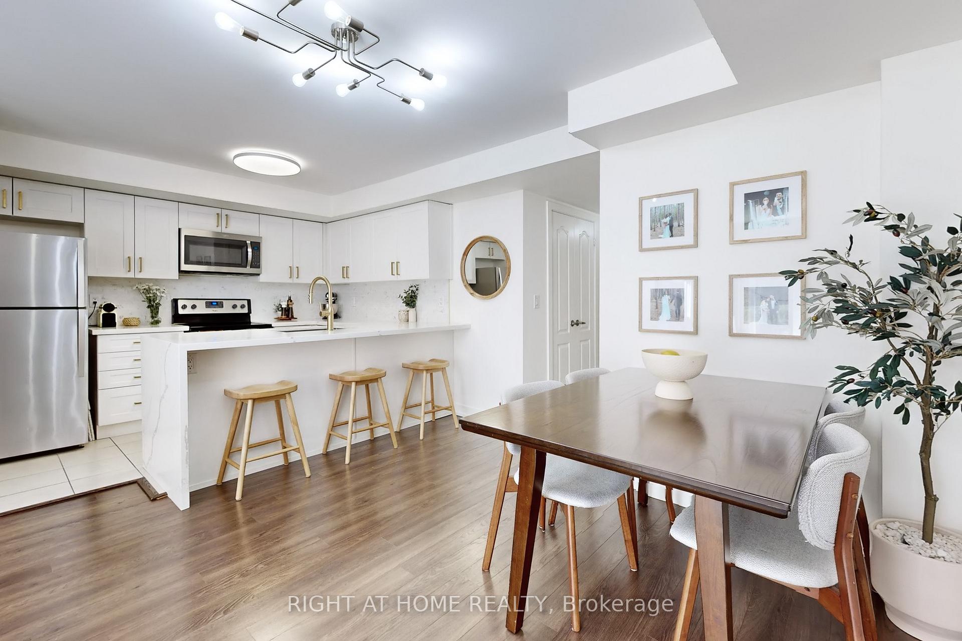 Photo 10 of Unit 129, 2 Dunsheath Way, Markham, Cornell — HOMEH