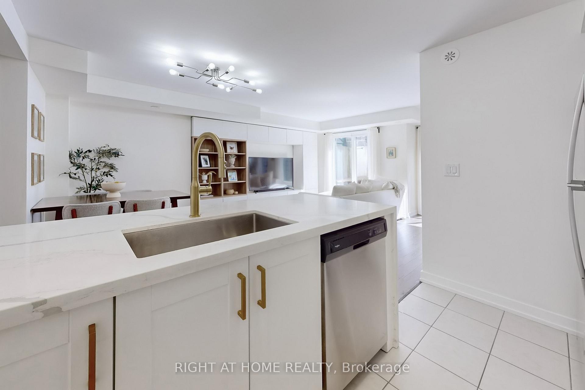Photo 16 of Unit 129, 2 Dunsheath Way, Markham, Cornell — HOMEH