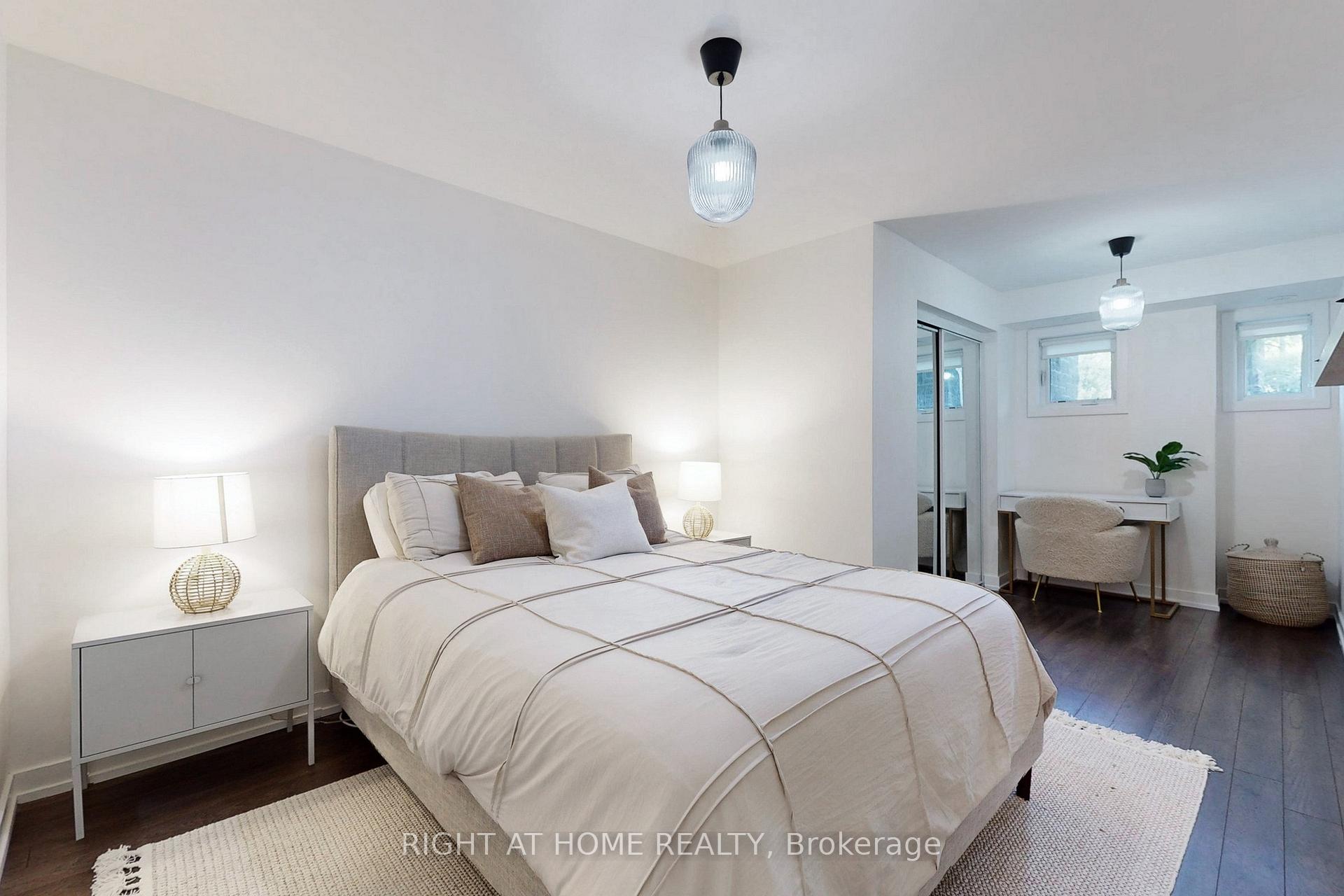 Photo 19 of Unit 129, 2 Dunsheath Way, Markham, Cornell — HOMEH