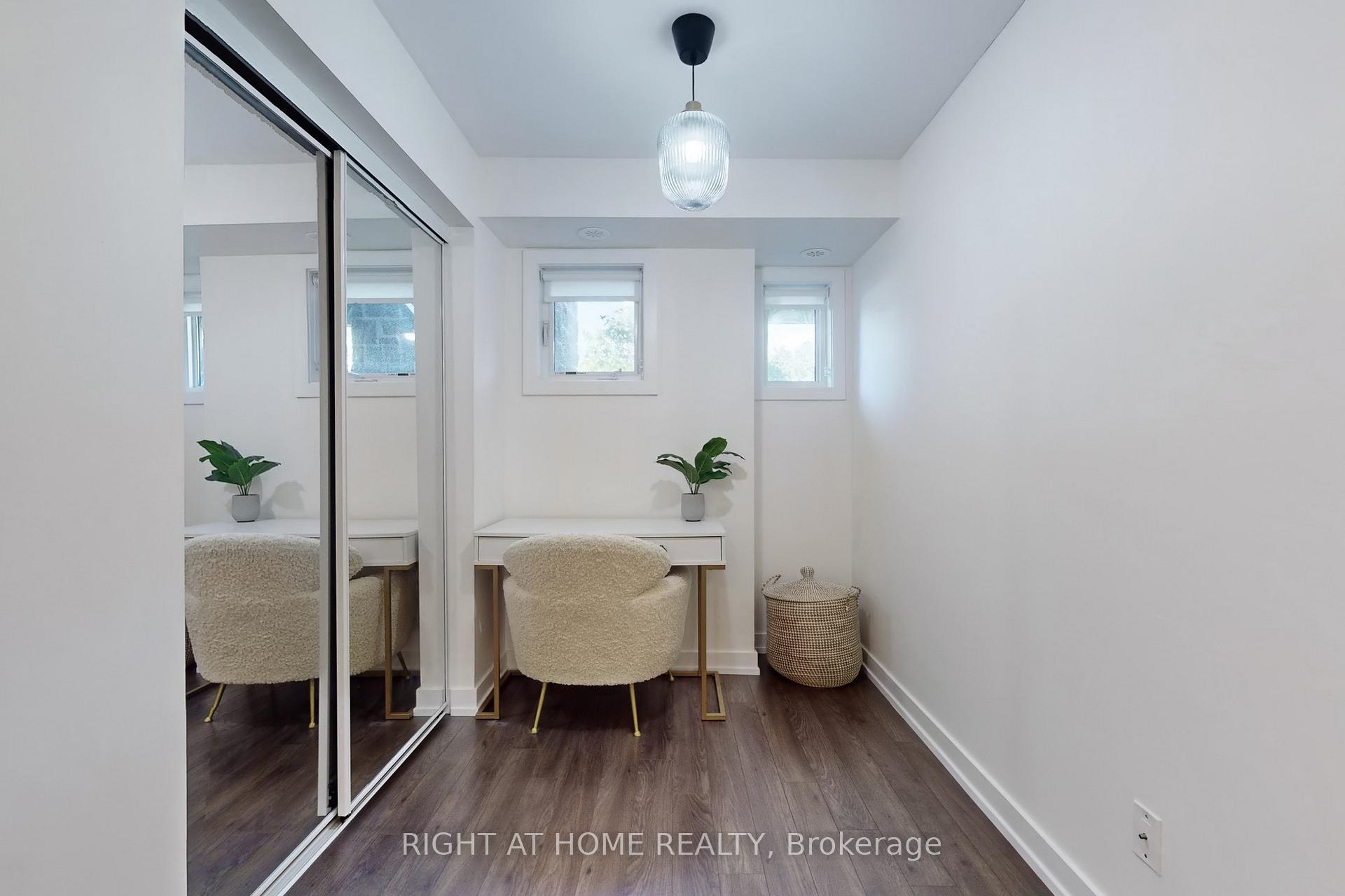 Photo 24 of Unit 129, 2 Dunsheath Way, Markham, Cornell — HOMEH