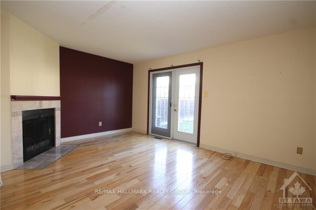 Photo 5 of 1659 Nordic Way, Ottawa, Pineview — HOMEH