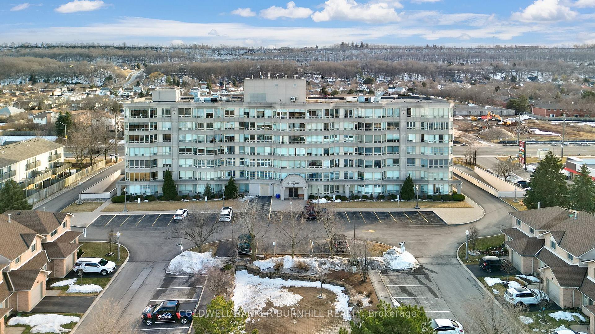 Photo 2 of Unit 112, 495 Highway 8, Hamilton, Stoney Creek — HOMEH