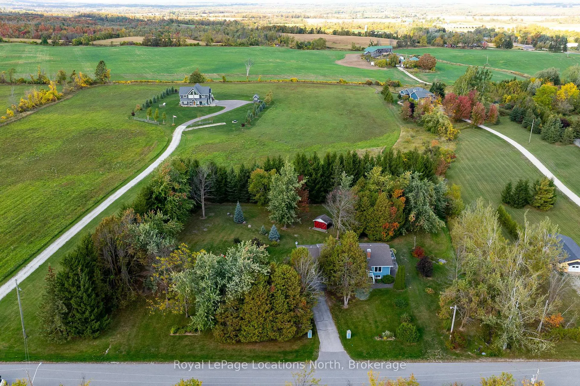 Photo 3 of 14 Sydenham Trail W, Clearview, Rural Clearview — HOMEH
