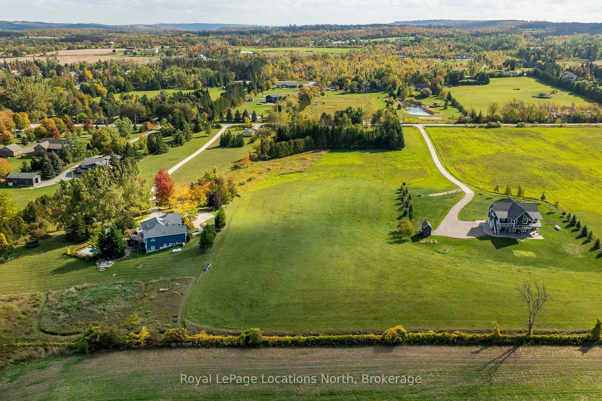 Photo 39 of 14 Sydenham Trail W, Clearview, Rural Clearview — HOMEH