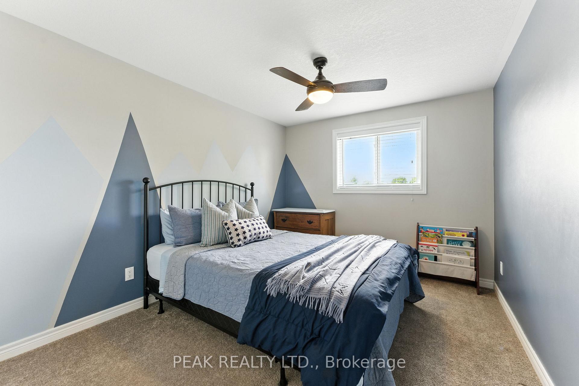 Photo 13 of 11 Macpherson Drive, Brant, Paris — HOMEH