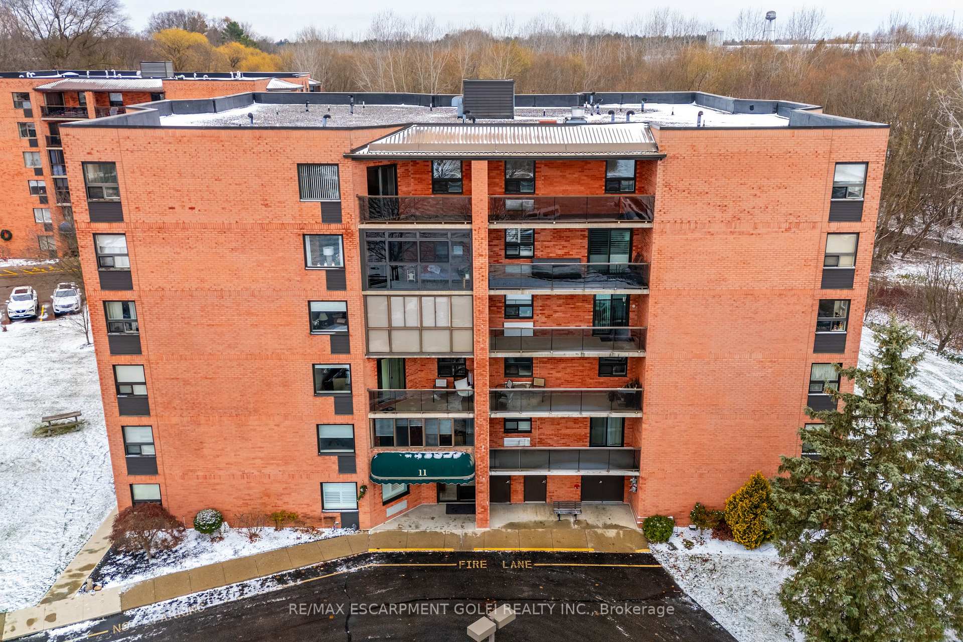 Front of Unit 604, 11 Mill Pond Court