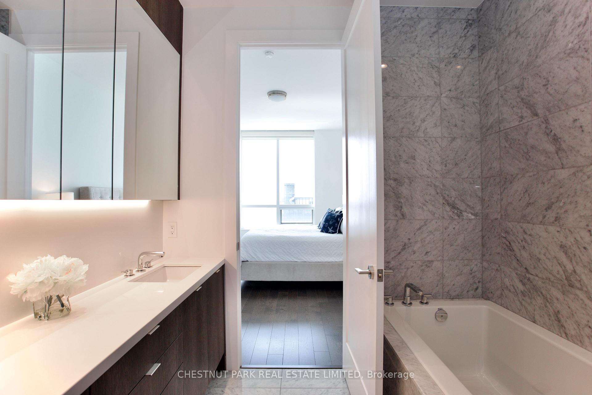 Photo 14 of Unit 923, 55 Merchants' Wharf, Toronto, Waterfront Communities — HOMEH