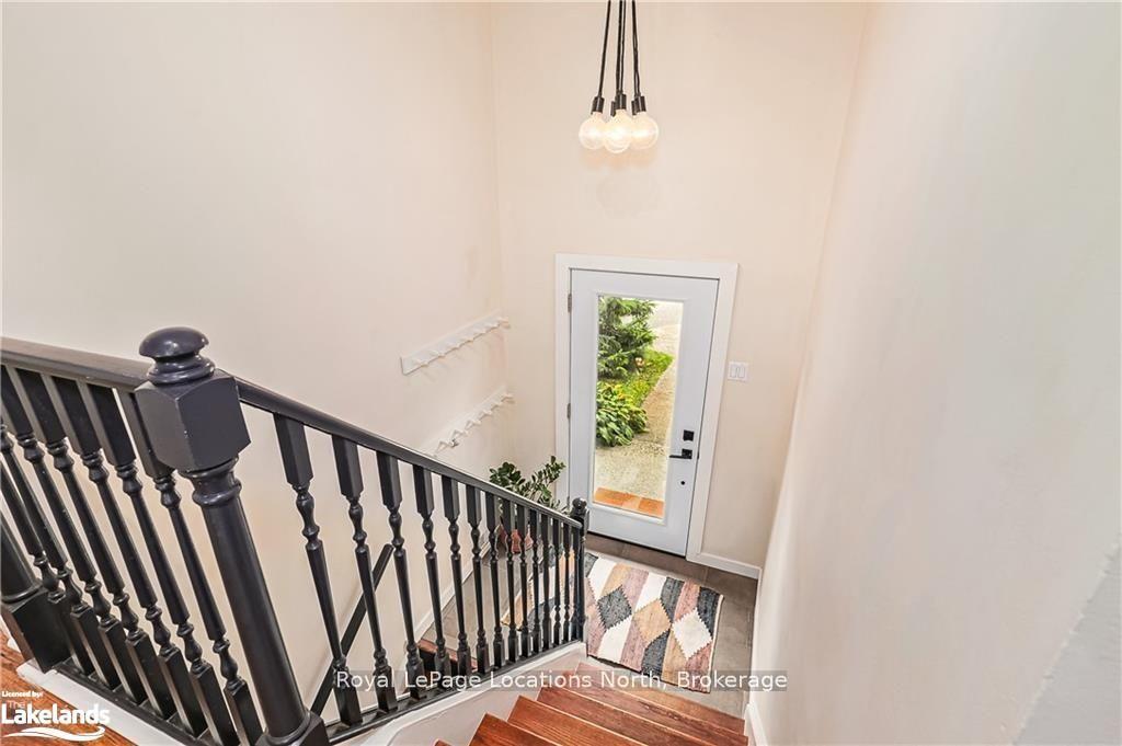 Photo 4 of 252 Third Street, Collingwood — HOMEH