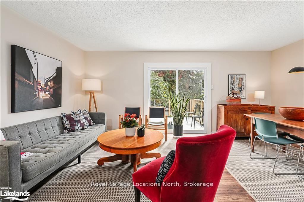 Photo 2 of 252 Third Street, Collingwood — HOMEH