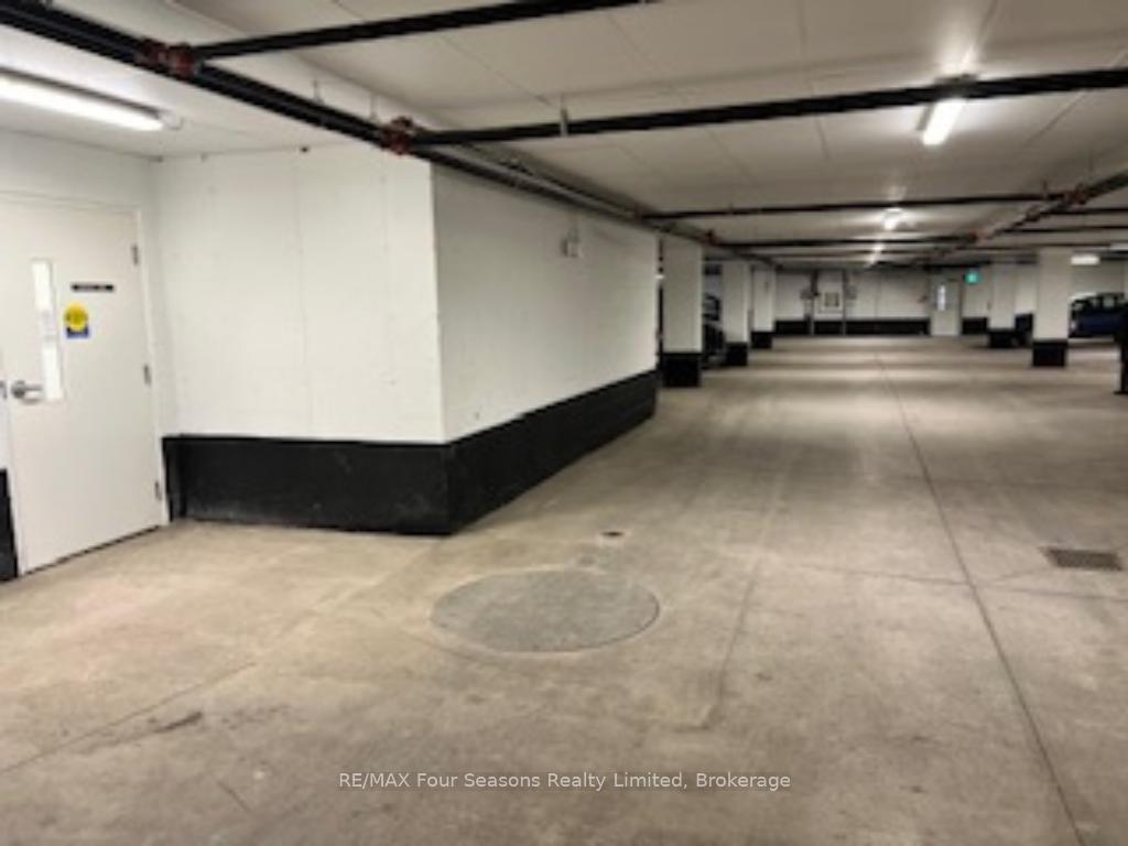 Photo 17 of Unit 403, 17 Spooner Crescent, Collingwood — HOMEH