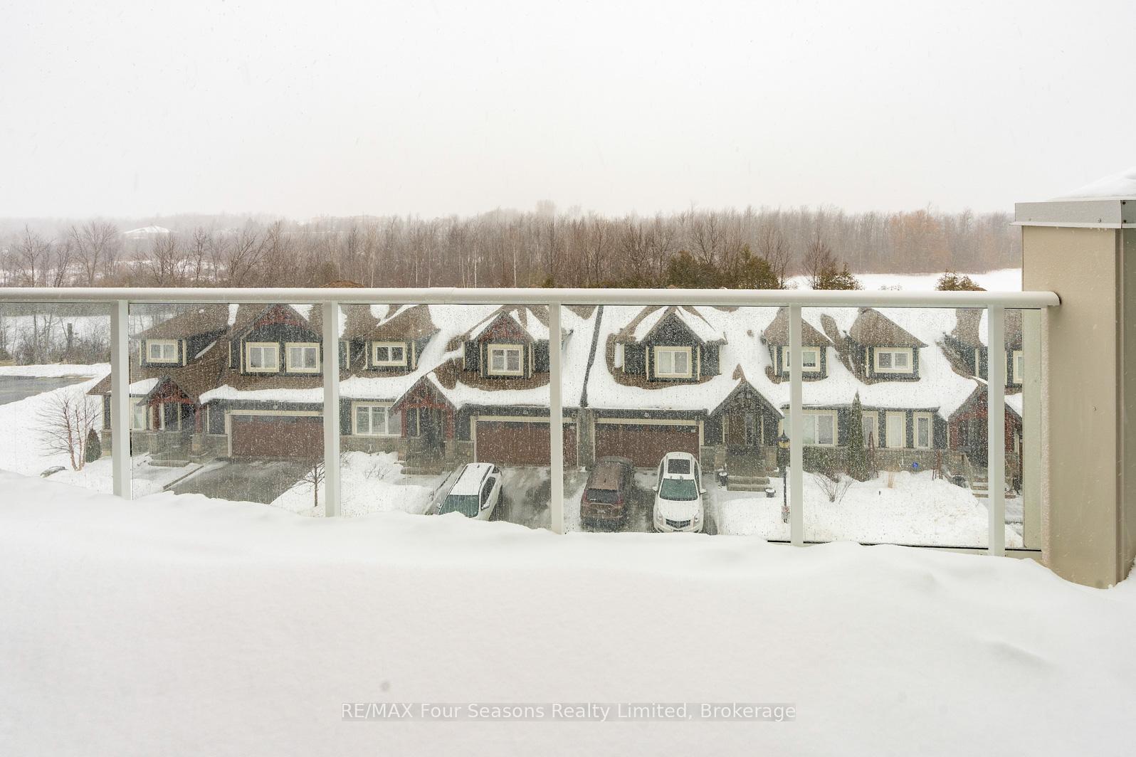 Photo 19 of Unit 403, 17 Spooner Crescent, Collingwood — HOMEH