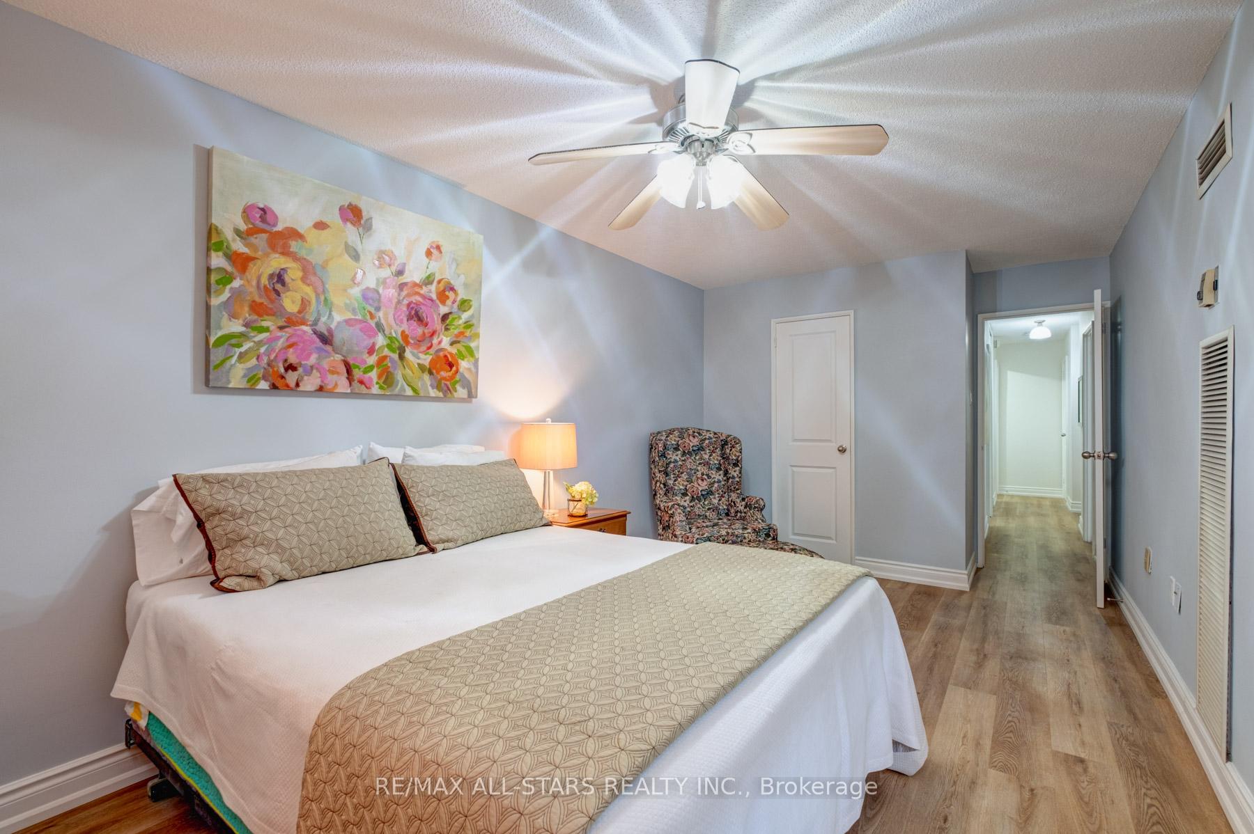 Photo 18 of Unit 124, 16A Elgin Street N, Markham, Thornhill — HOMEH