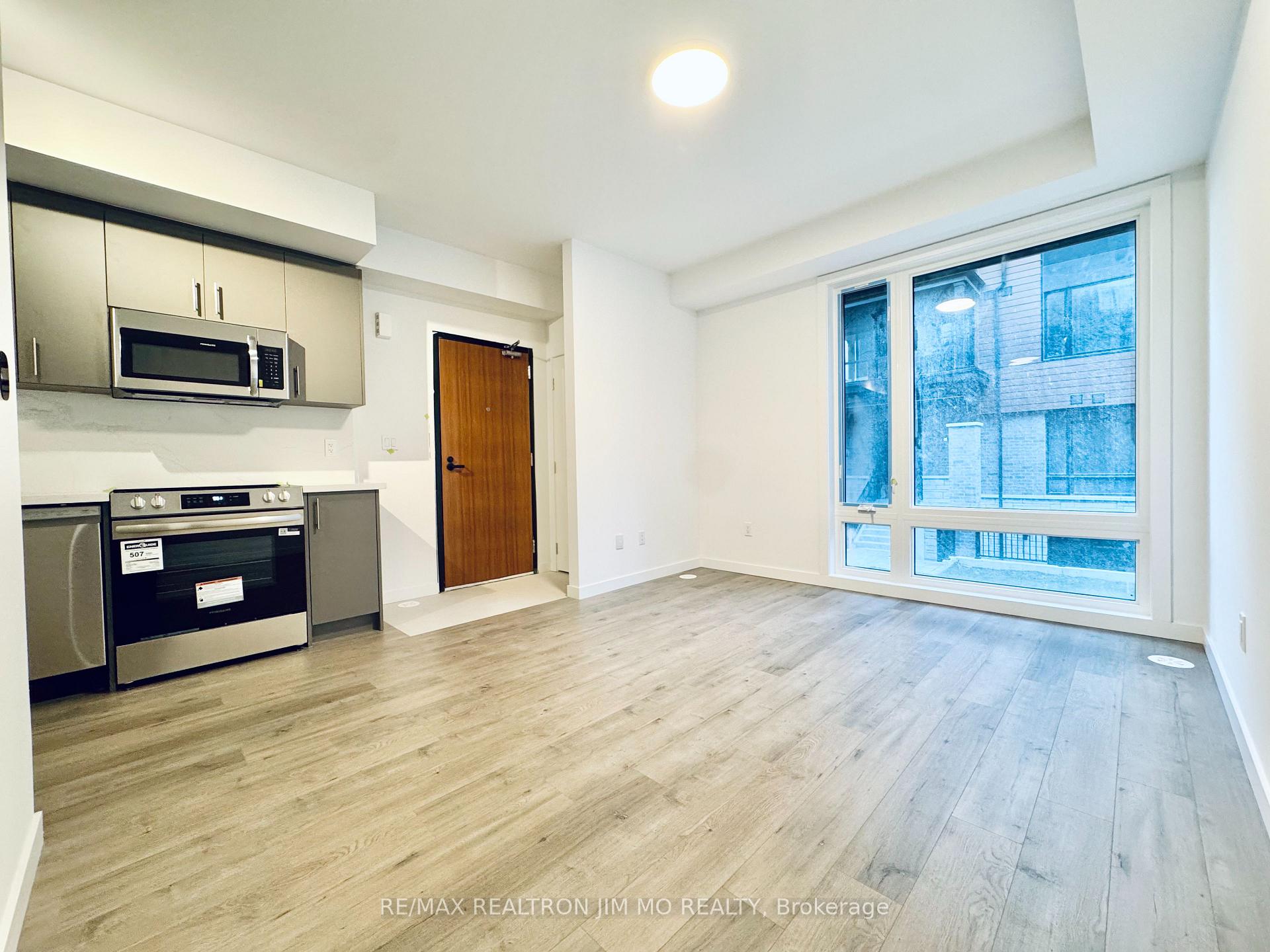 Photo 3 of Unit 4, 113 Marydale Street, Markham, Middlefield — HOMEH