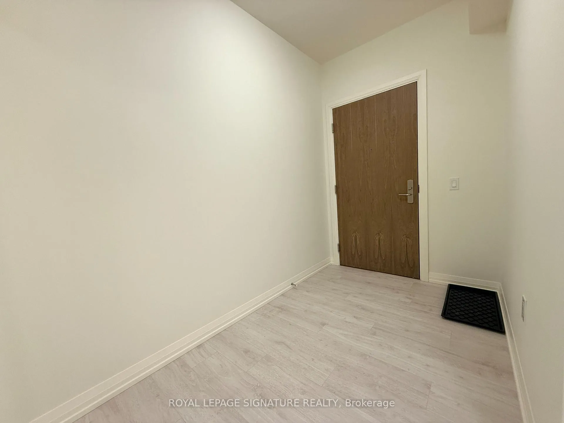 Photo 1 of Unit 1412, 27 Korda Gate, Vaughan, Vellore Village — HOMEH