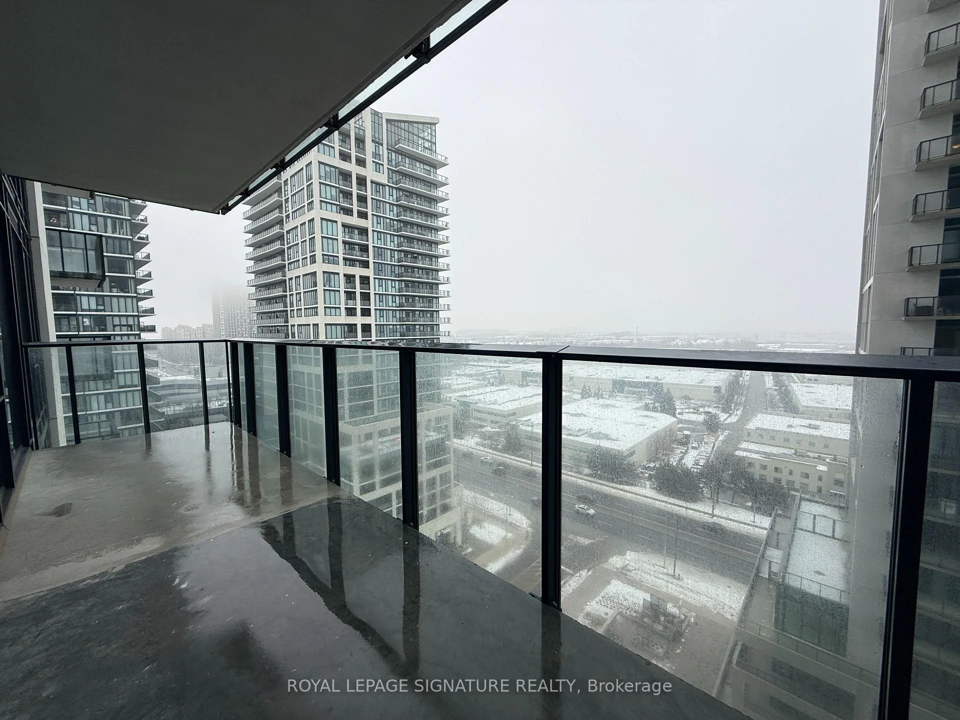 Photo 13 of Unit 1412, 27 Korda Gate, Vaughan, Vellore Village — HOMEH