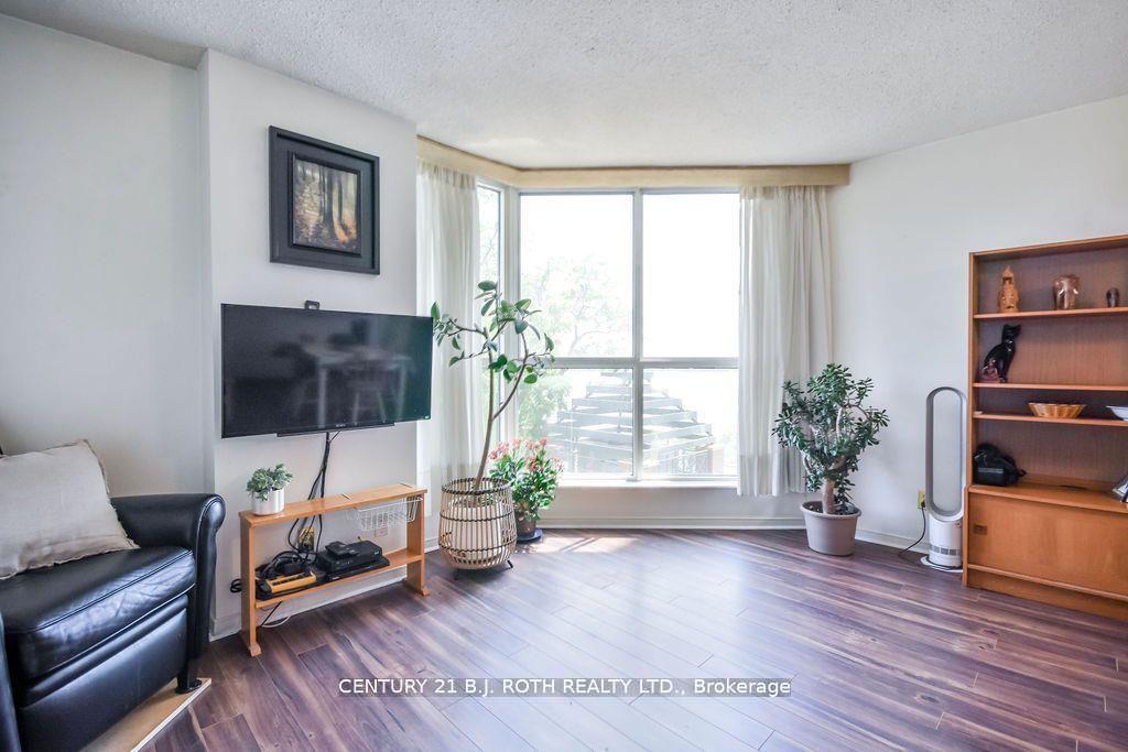 Photo 10 of Unit 508, 150 Dunlop Street E, Barrie, City Centre — HOMEH