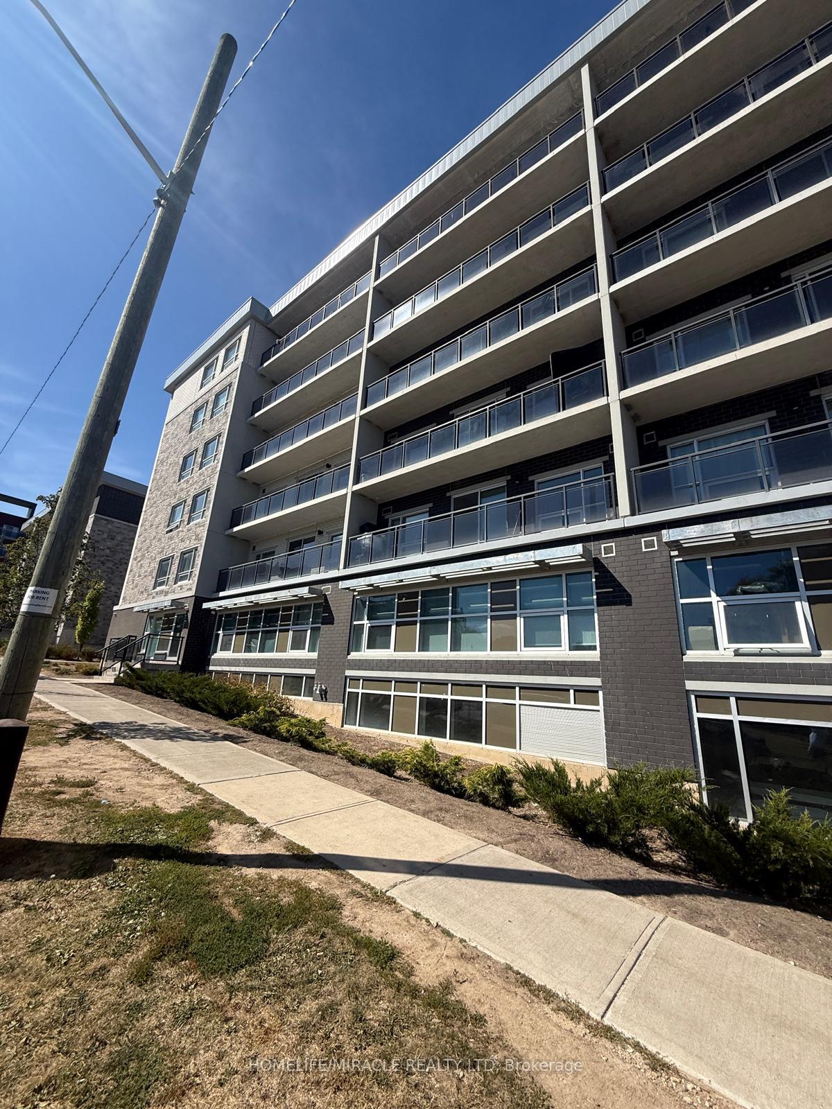 Front of Unit B - 112, 275 Larch Street