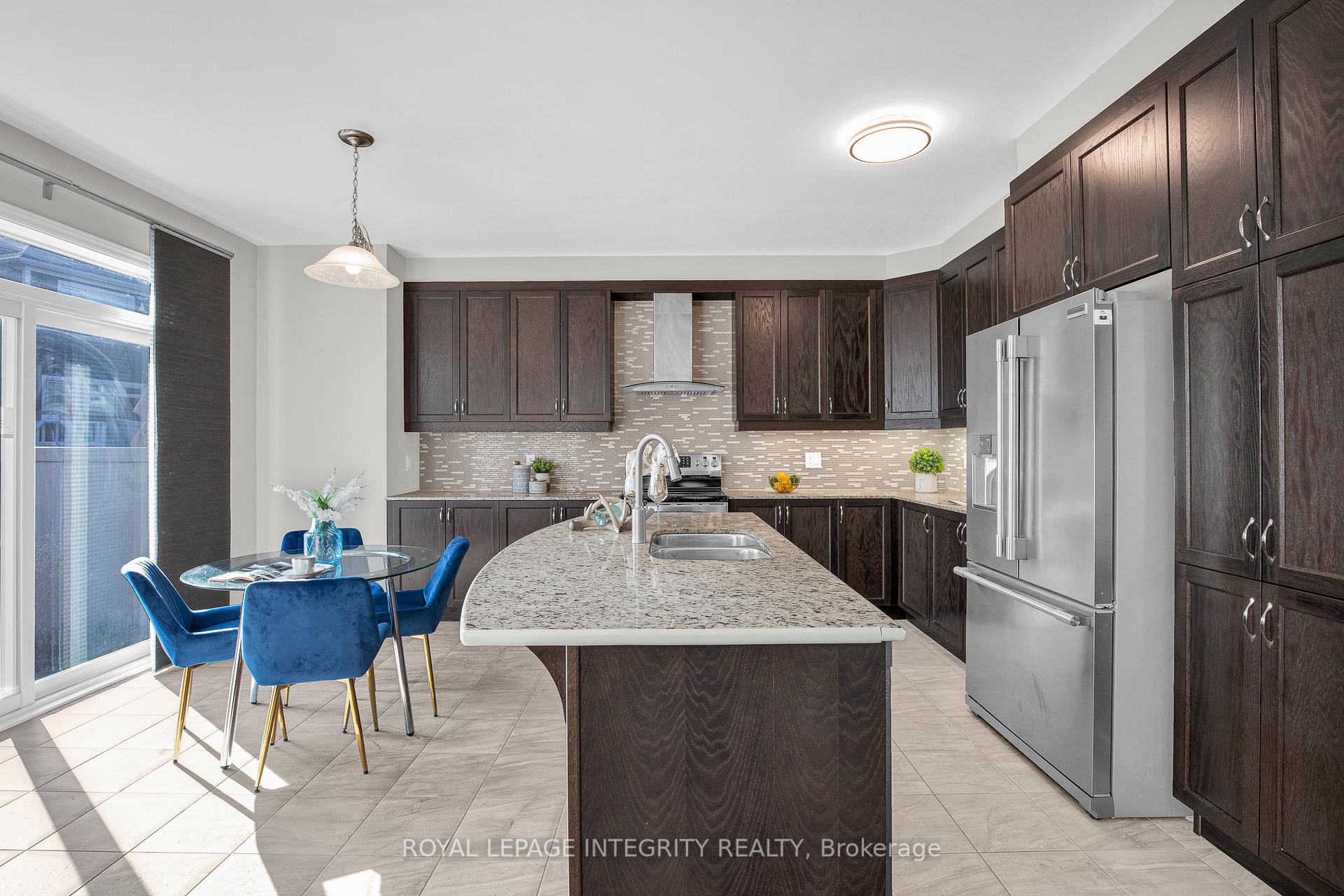 Photo 17 of 187 Lamprey Street, Ottawa, Barrhaven - Half Moon Bay — HOMEH