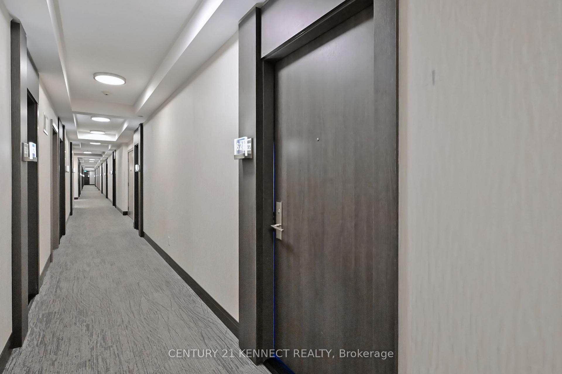Photo 5 of Unit 621, 25 Water Walk Drive, Markham, Unionville — HOMEH