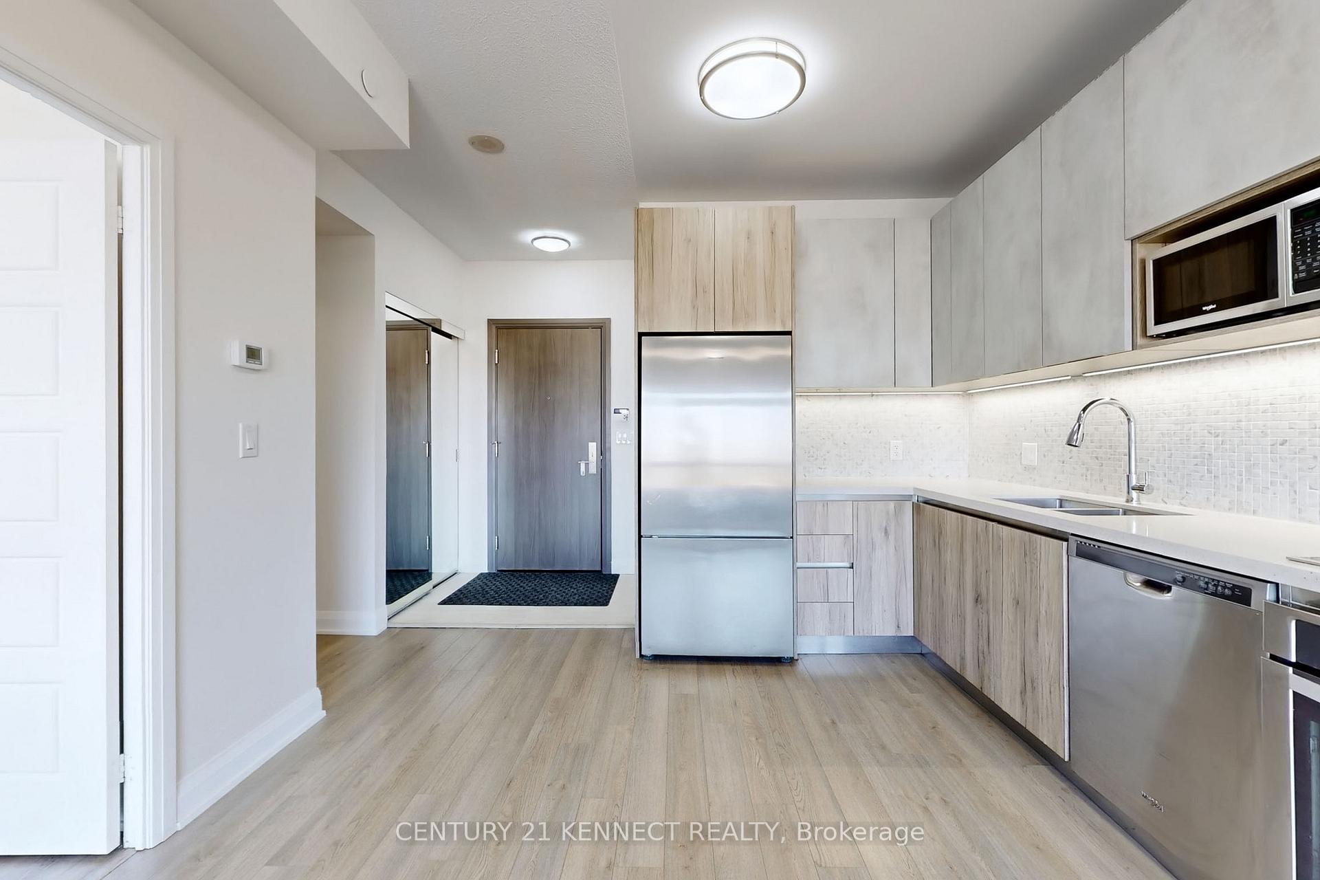 Photo 9 of Unit 621, 25 Water Walk Drive, Markham, Unionville — HOMEH