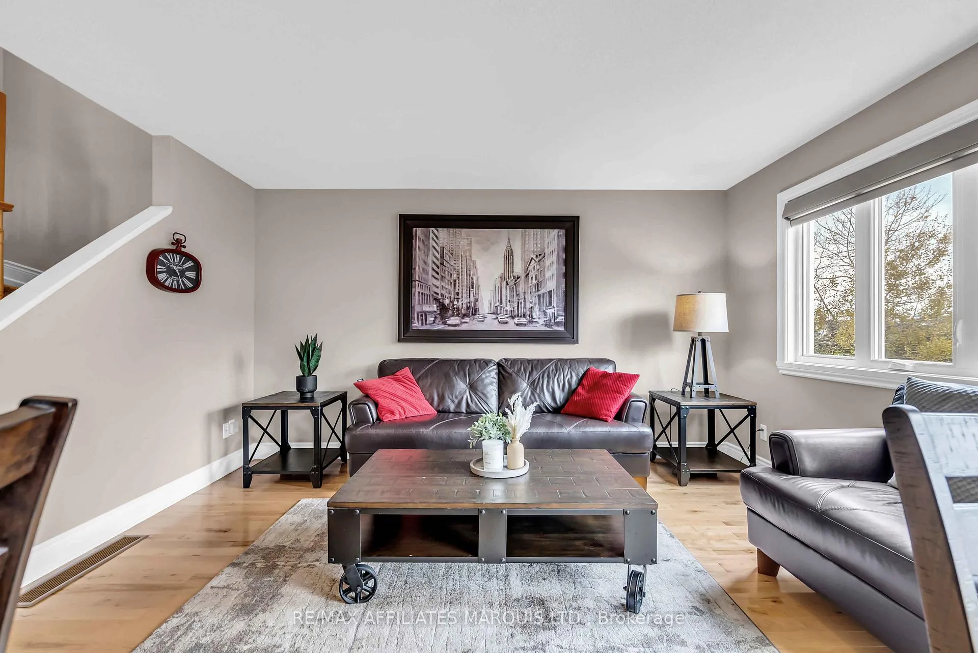 Photo 9 of 1101 Clement Court, Cornwall — HOMEH