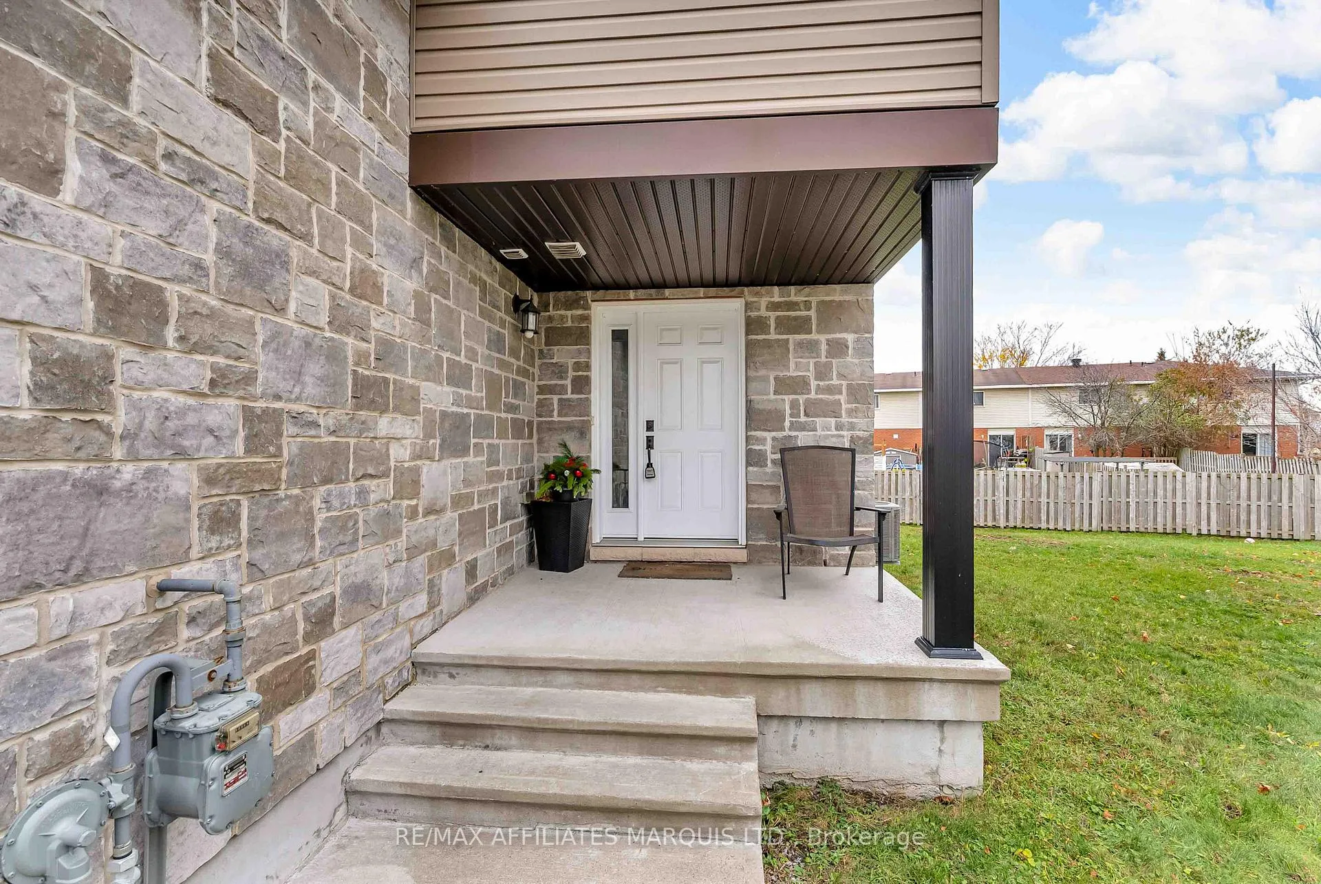 Photo 22 of 1101 Clement Court, Cornwall — HOMEH