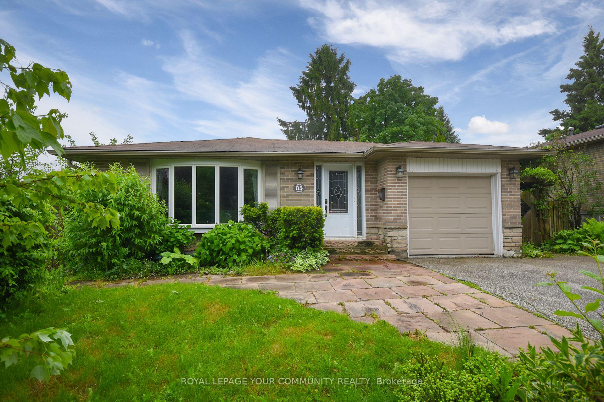 Photo 1 of 85 Devins Drive, Aurora, Aurora Heights — HOMEH