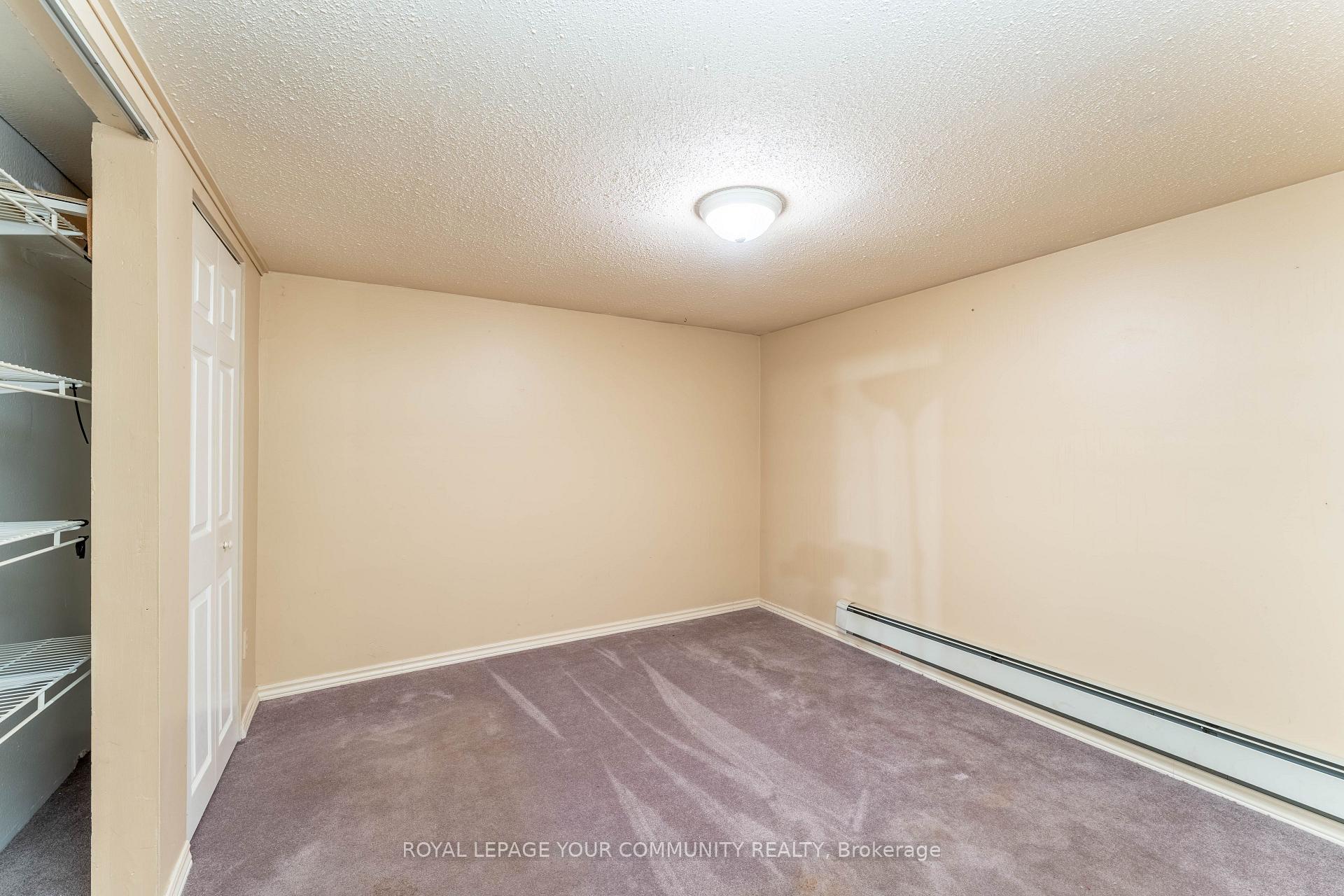 Photo 33 of 85 Devins Drive, Aurora, Aurora Heights — HOMEH