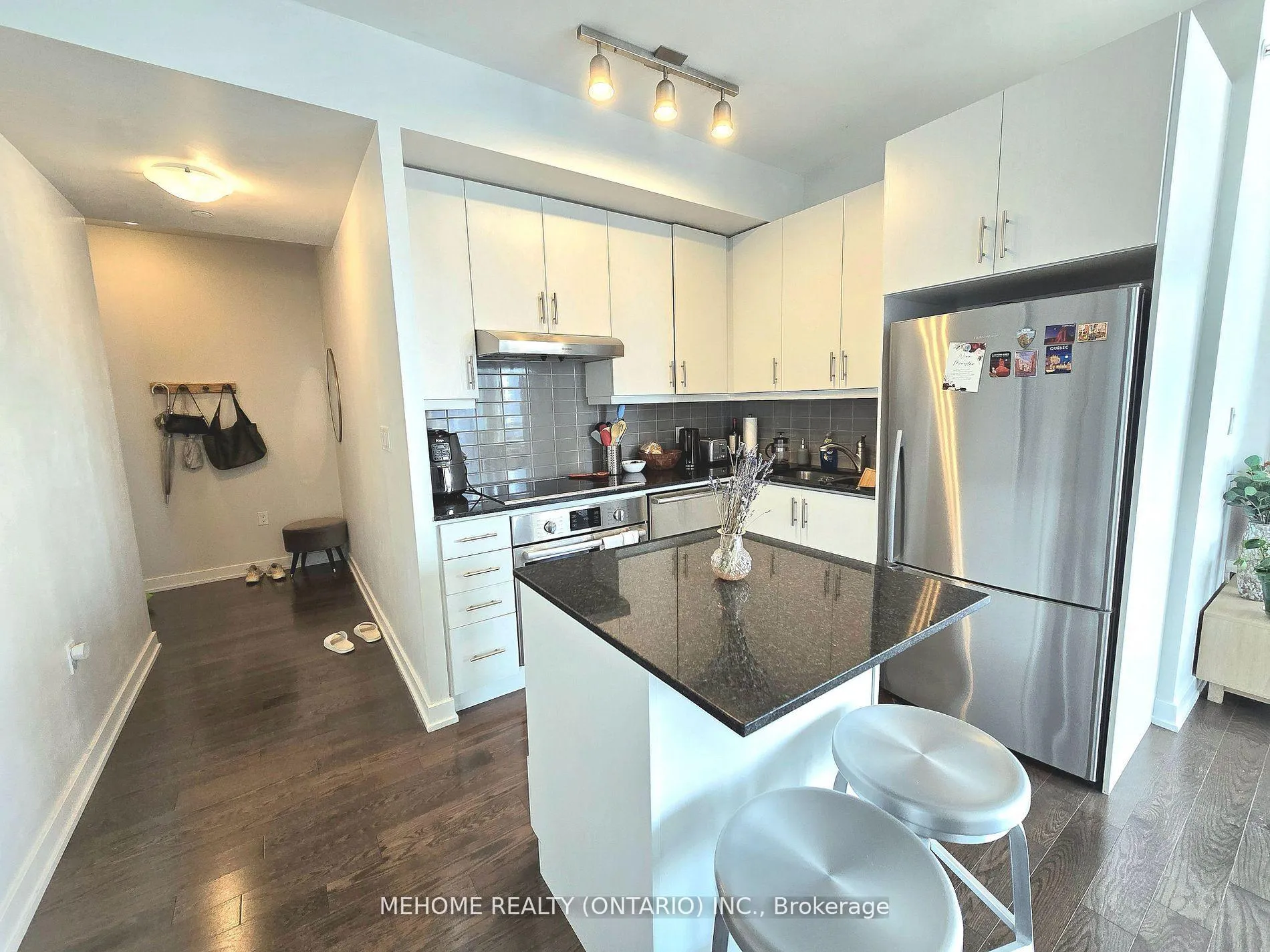 Photo 5 of Unit 1508, 1 The Esplanade Drive, Toronto, Waterfront Communities — HOMEH