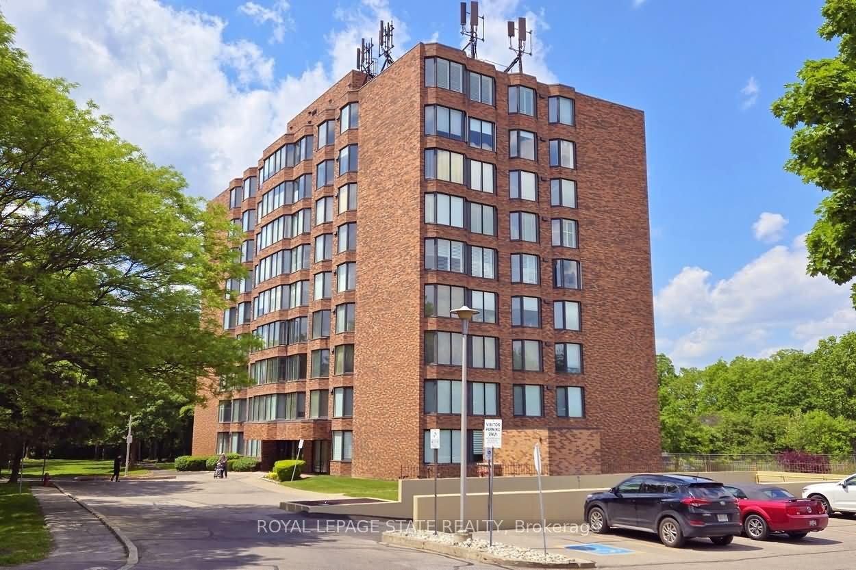Photo 2 of Unit 403, 180 Limeridge Road W, Hamilton, Rolston — HOMEH