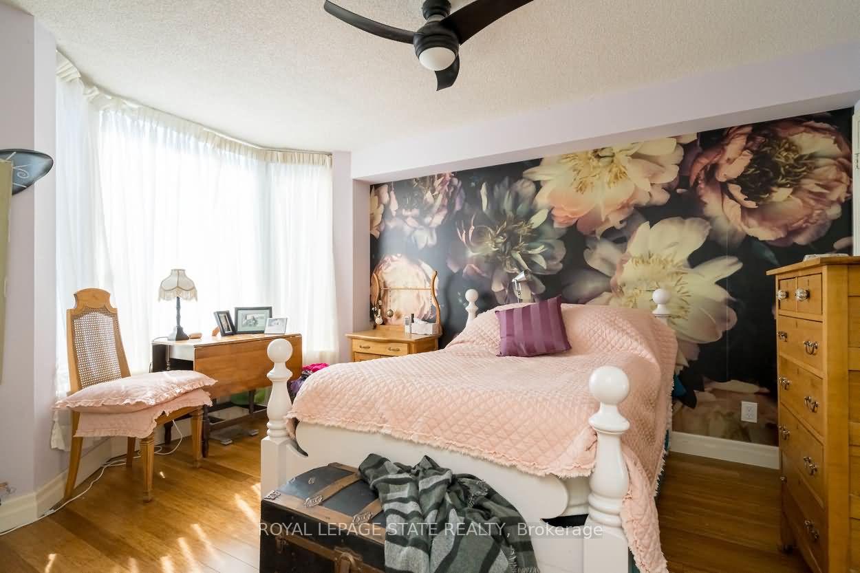 Photo 52 of Unit 403, 180 Limeridge Road W, Hamilton, Rolston — HOMEH