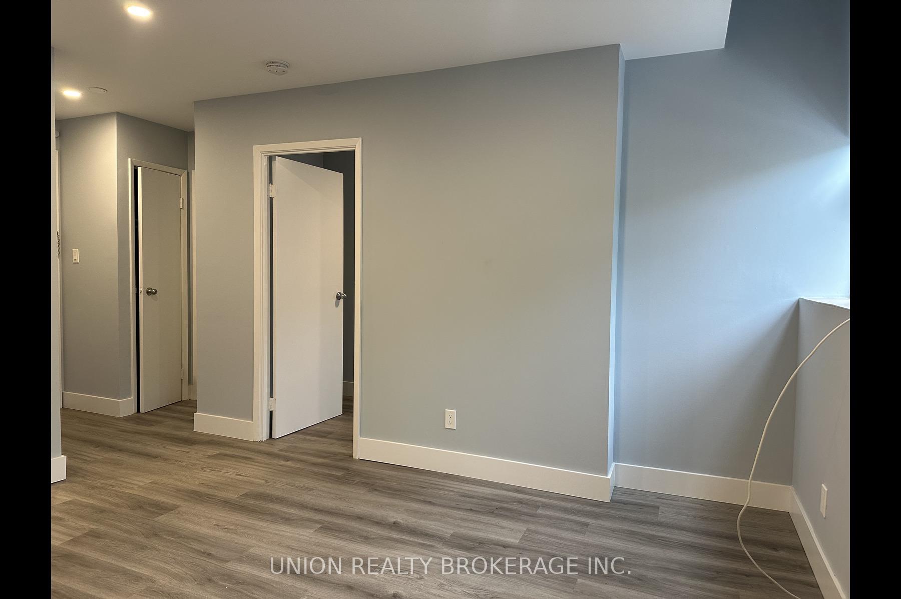 Photo 5 of Unit 5, 856 Kingston Road, Toronto, East End-Danforth — HOMEH
