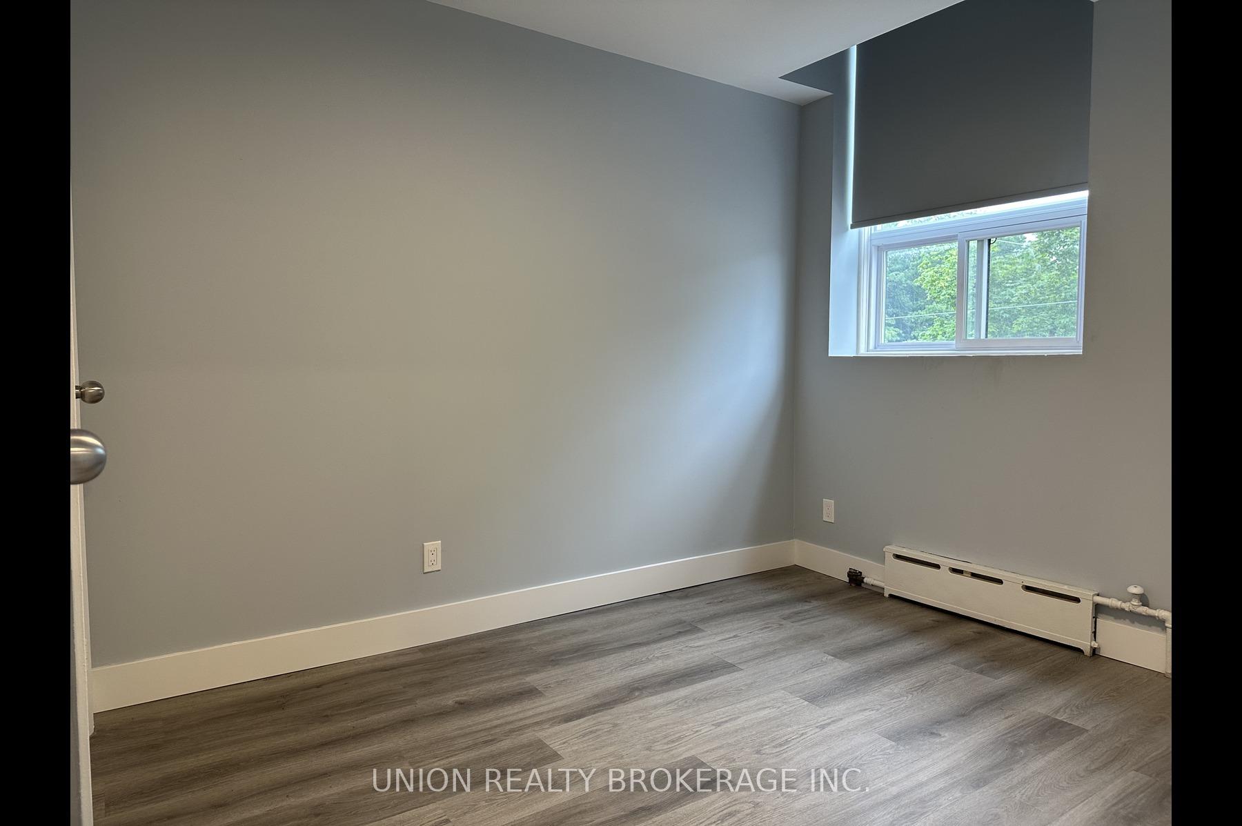 Photo 6 of Unit 5, 856 Kingston Road, Toronto, East End-Danforth — HOMEH