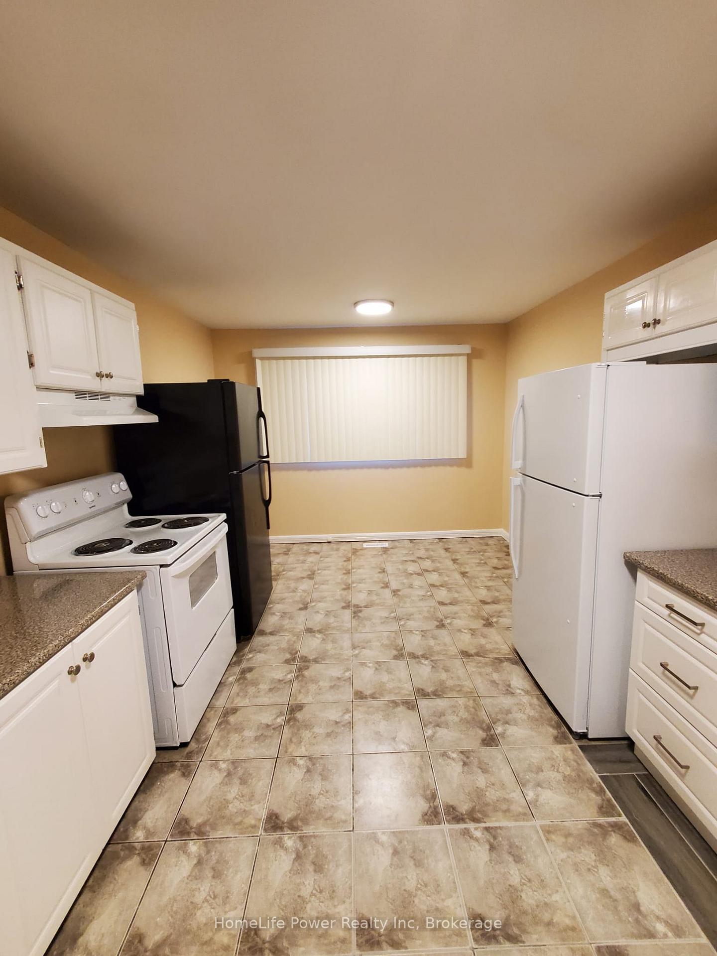 Photo 7 of 225 Shakespeare Drive, Waterloo — HOMEH