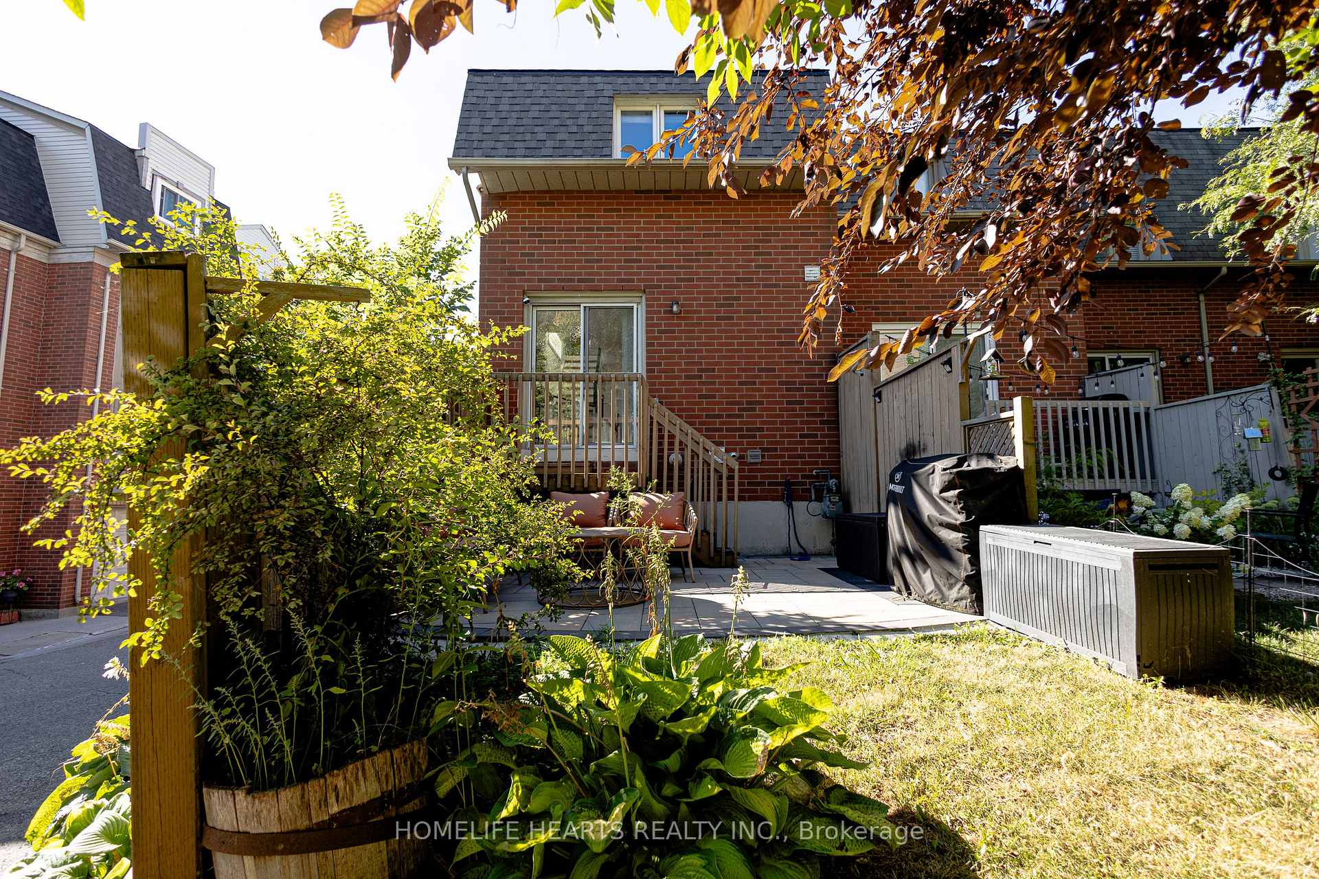 Photo 3 of Unit 15, 1635 Pickering Parkway, Pickering, Village East — HOMEH